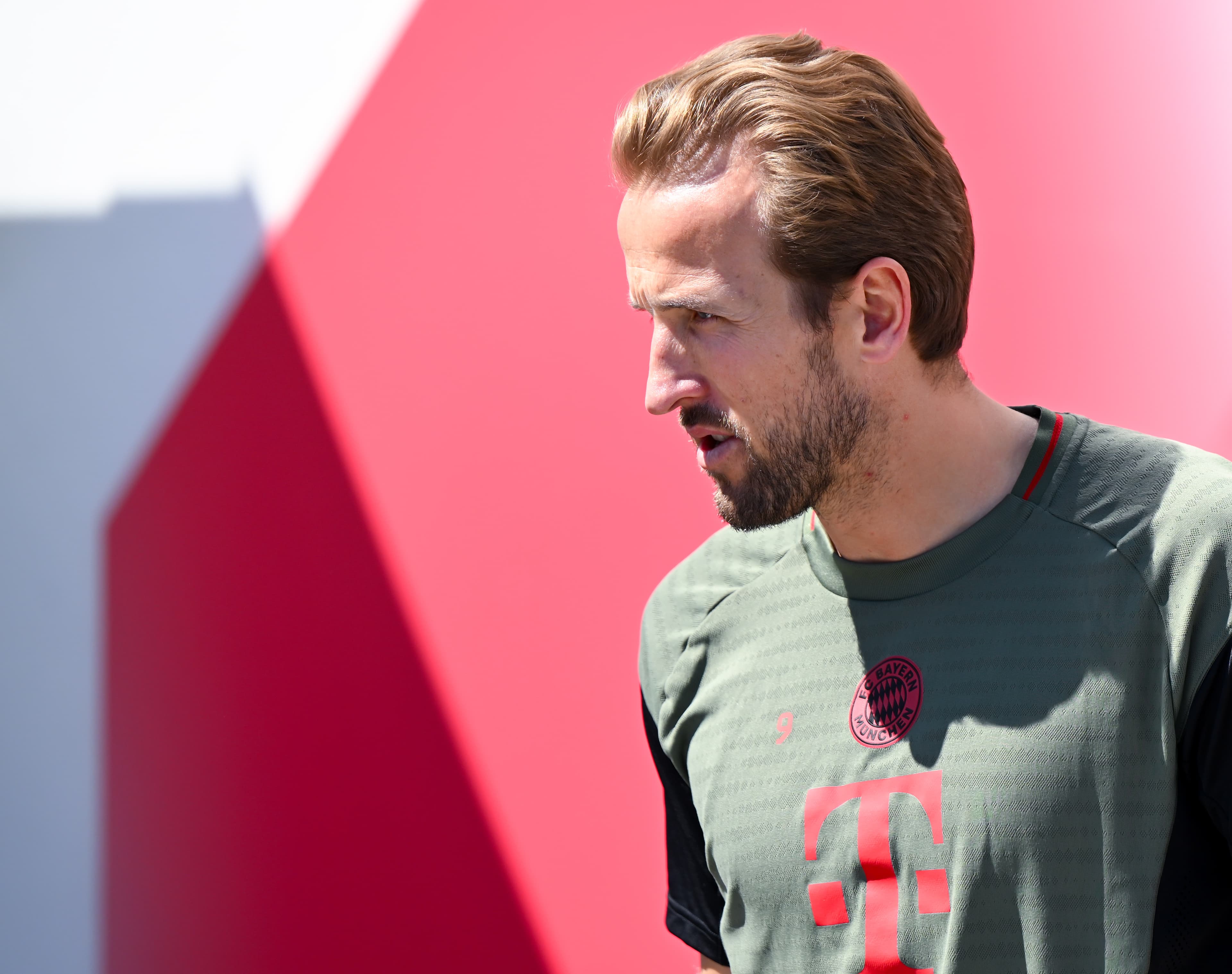 Report: Bayern Munich will look to seal Harry Kane contract extension BEFORE World Cup