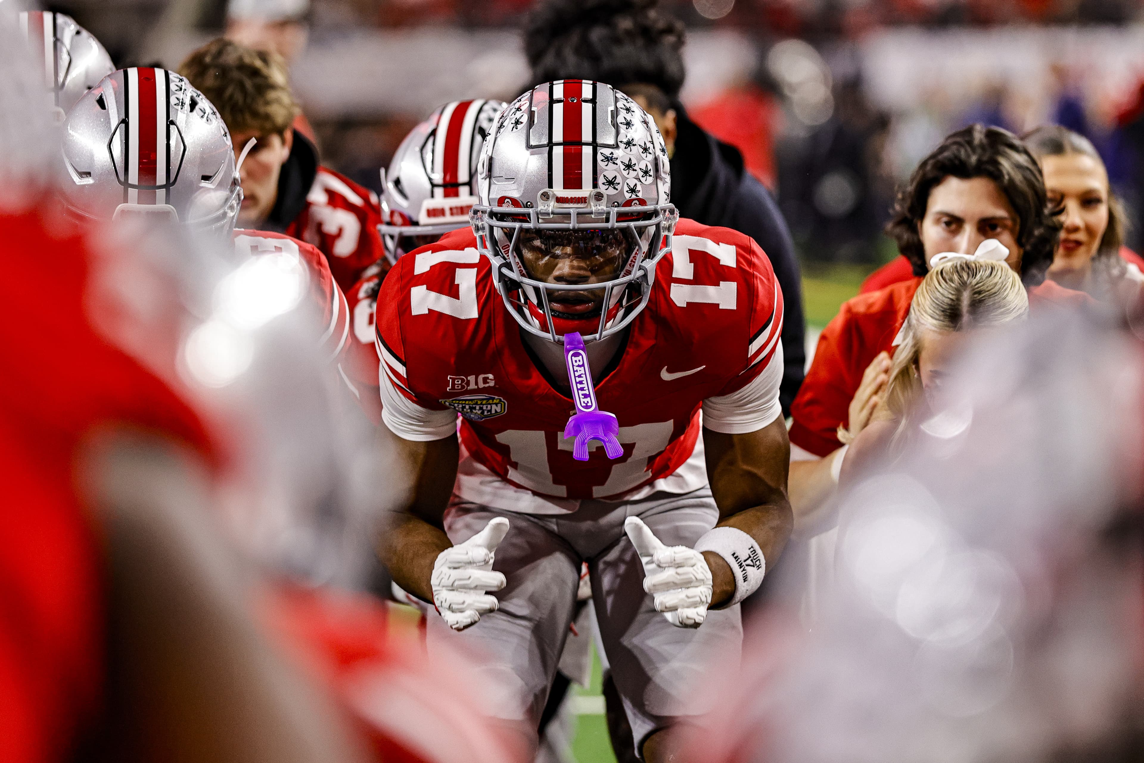 QB Fernando Mendoza, WR Carnell Tate battle for Browns’ top spot: Browns NFL Draft Big Board: Vote for spots 6-10