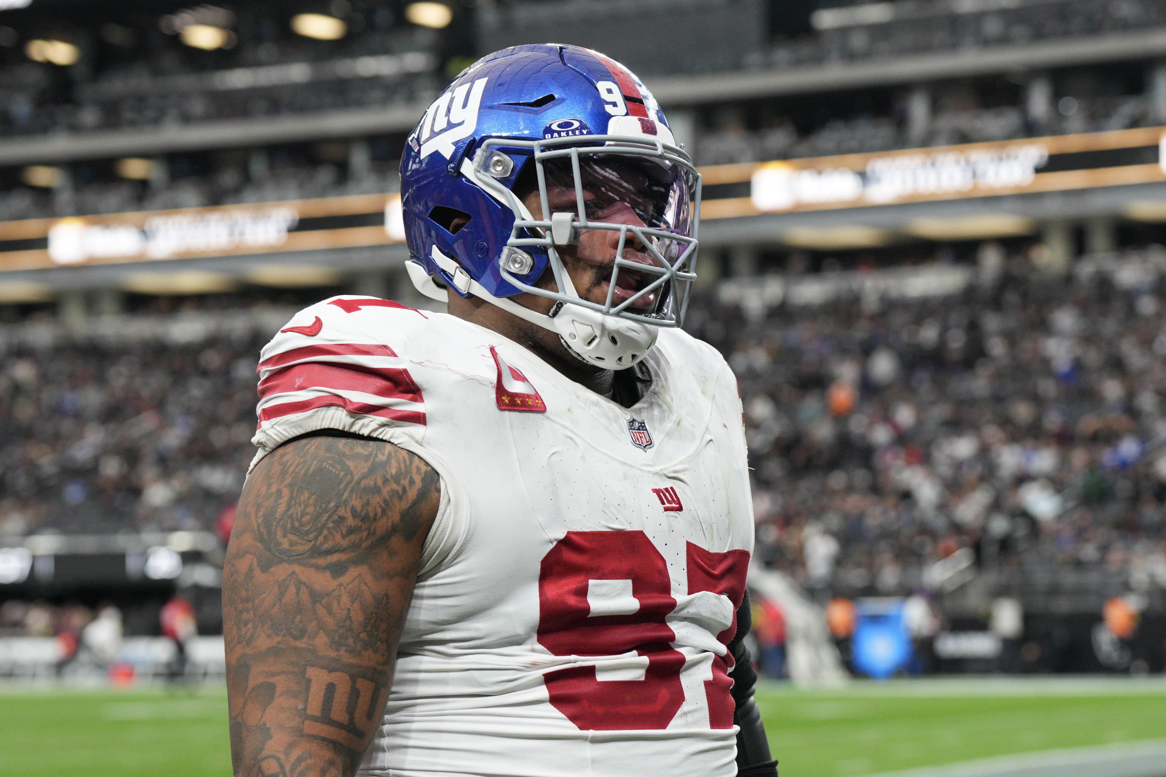 Reports: New York Giants Weighing Offers for Dexter Lawrence II