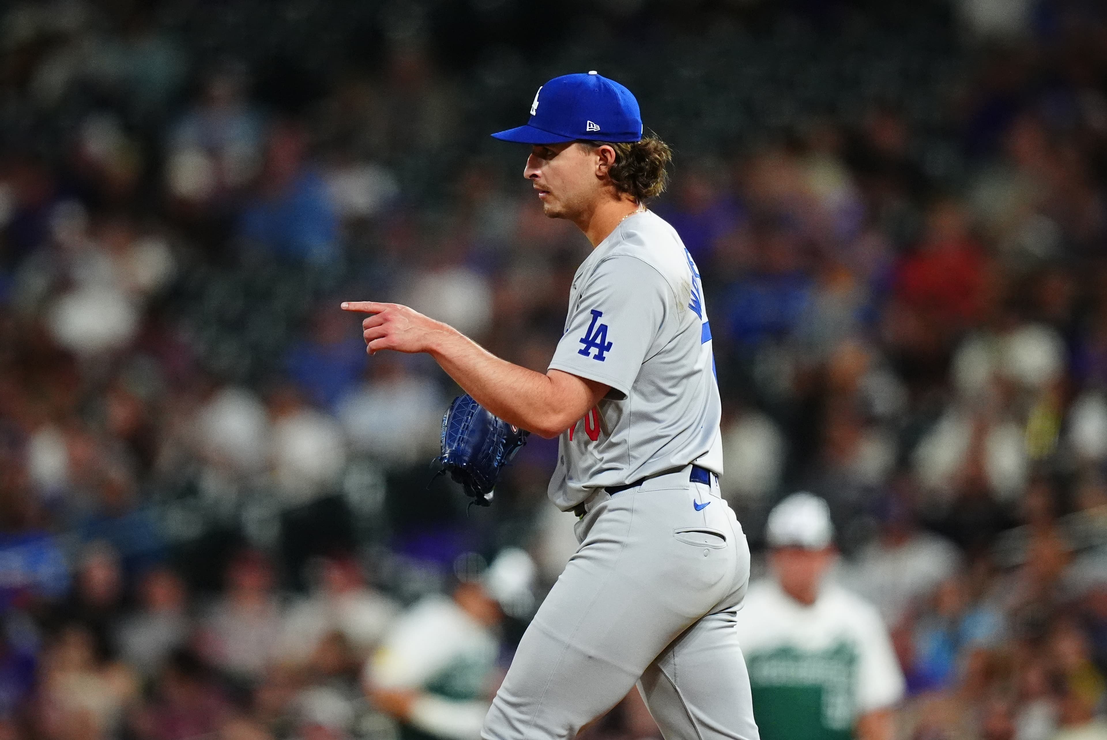 Dodgers roll into Milwaukee to take on the Brewers