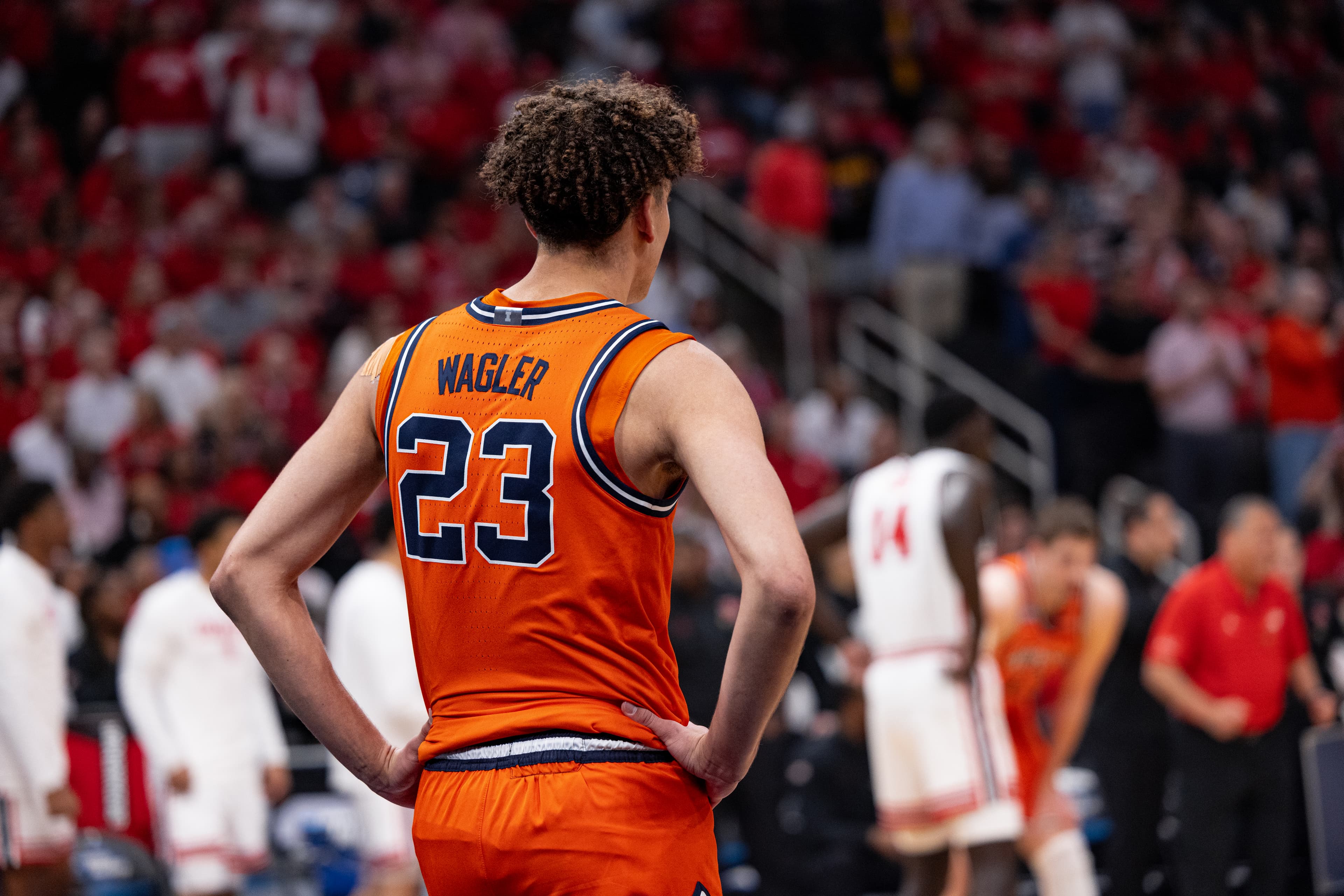 Opening Odds for Illinois’ Elite Eight showdown with Iowa — and how to watch