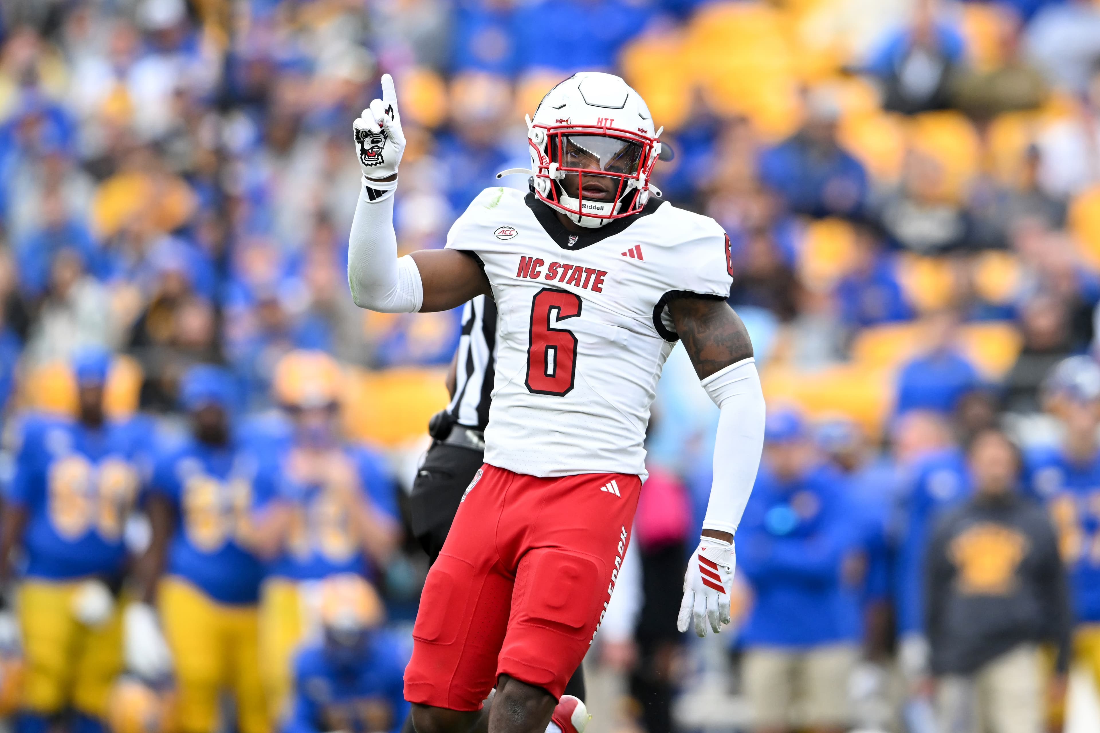 The Colts have met with ballhawk CB Devon Marshall