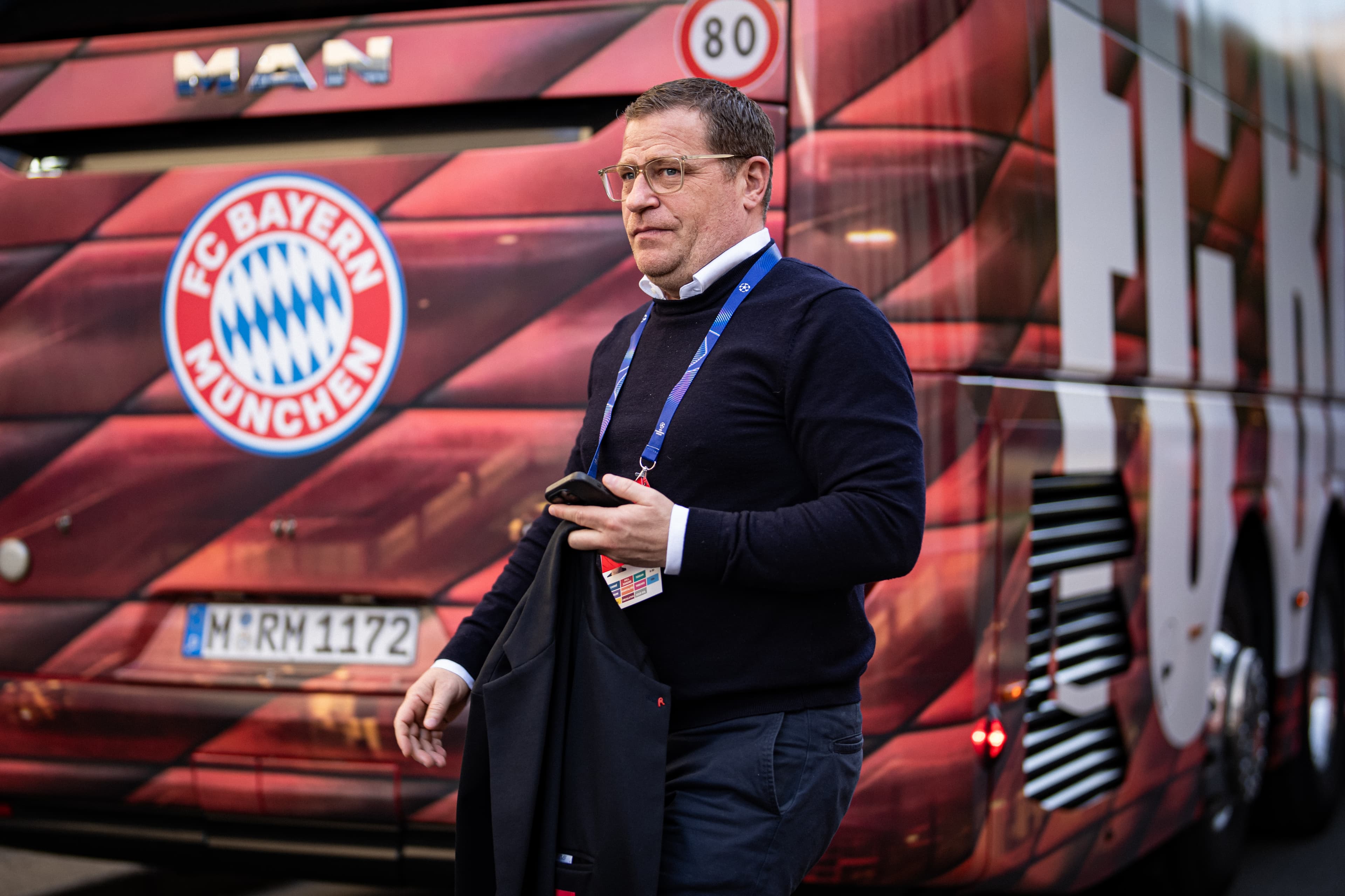Bayern Munich director snides Paris Saint-Germain for celebrating after the fifth goal