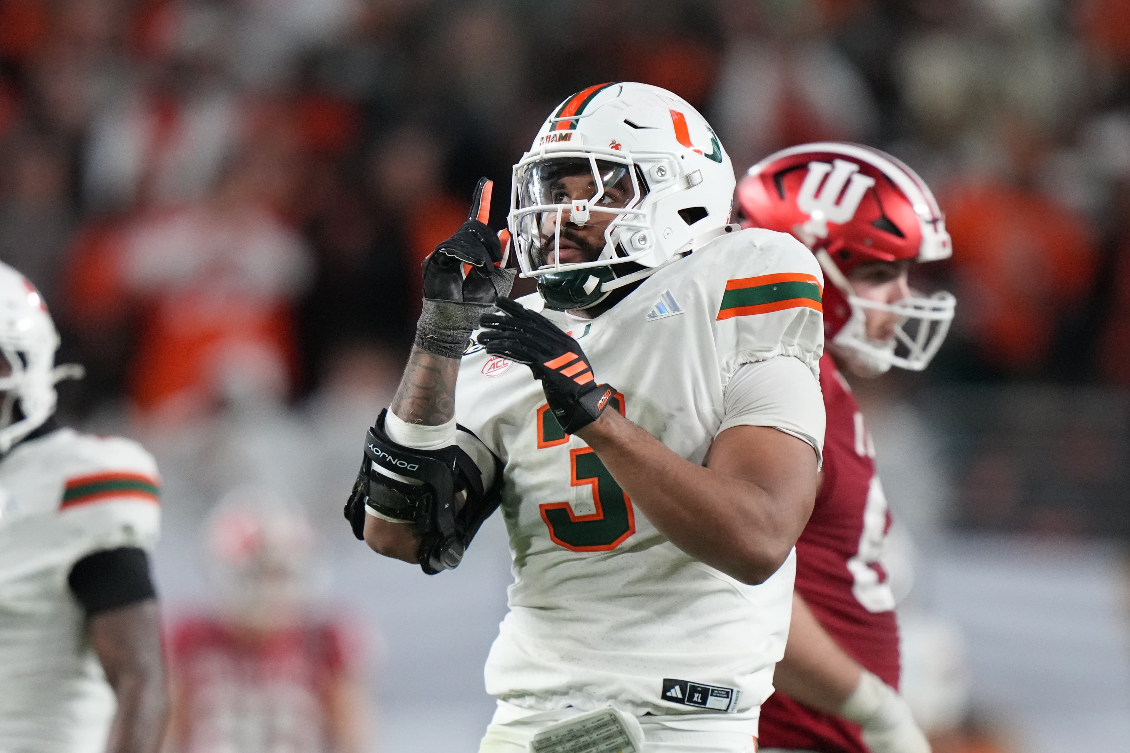 2026 NFL Mock Draft: New England Patriots pick pass rusher