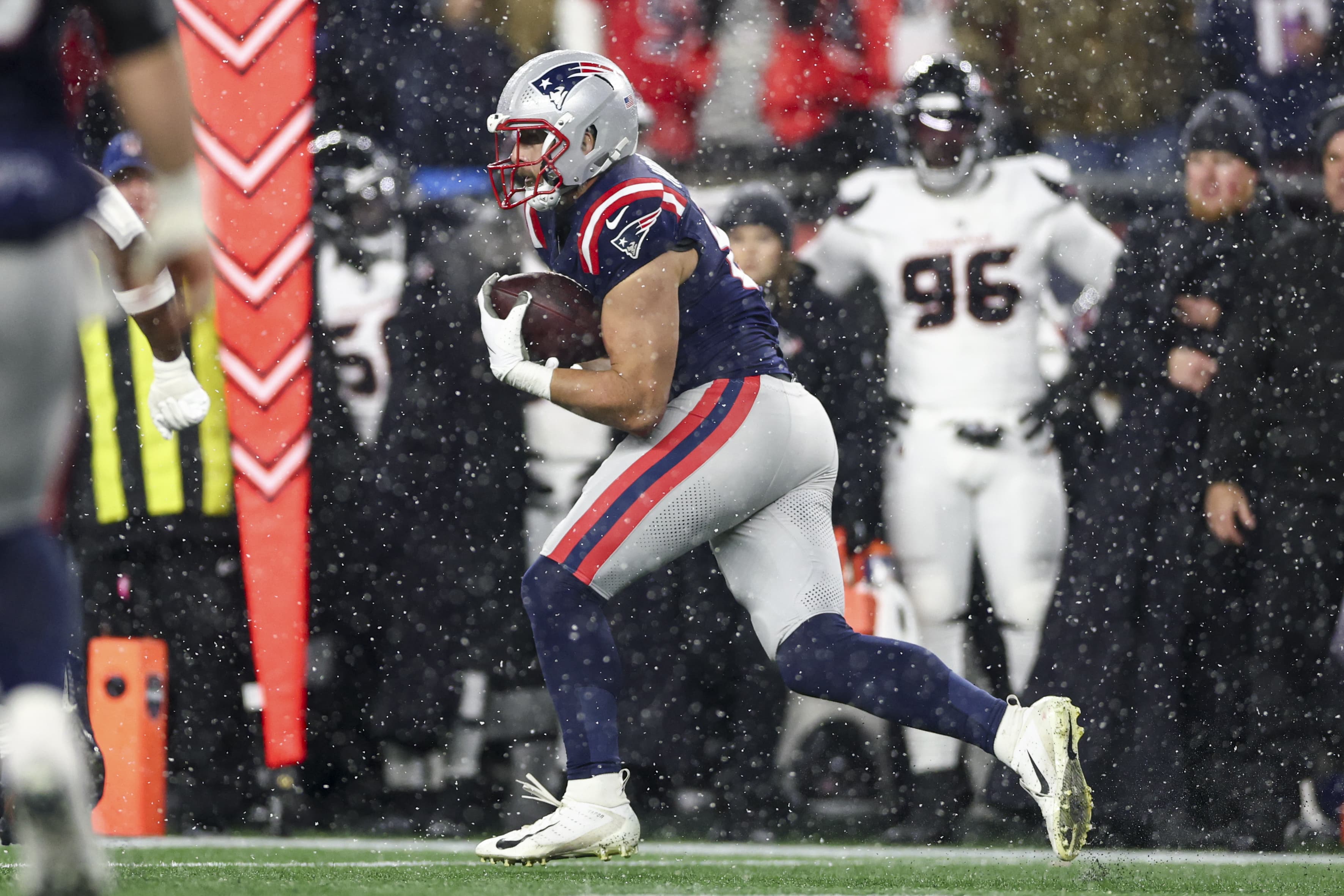 New Headline: Falcons Shine Brightly as Prospective Champions Prepare for FF Draft