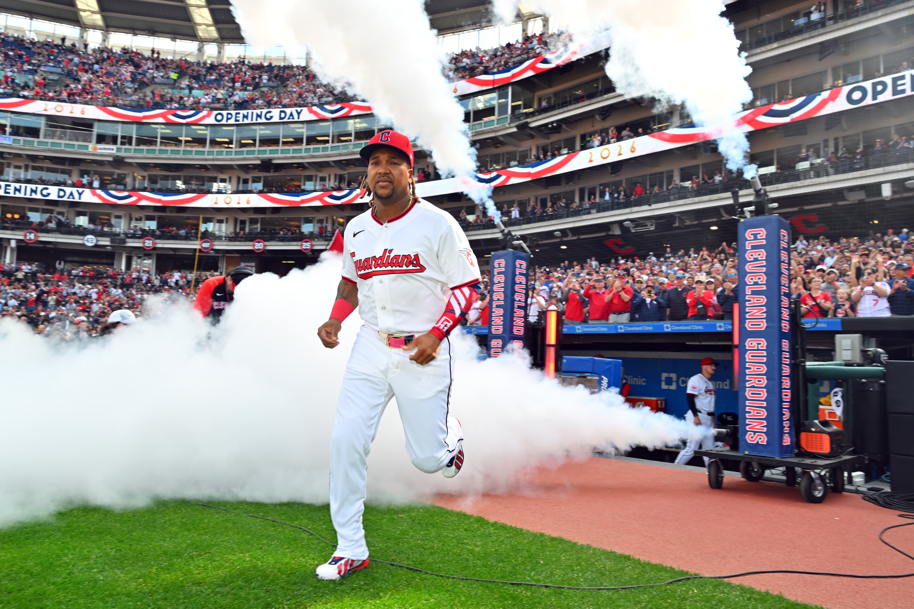 GAME THREAD: Royals at Guardians, game 11 of 162