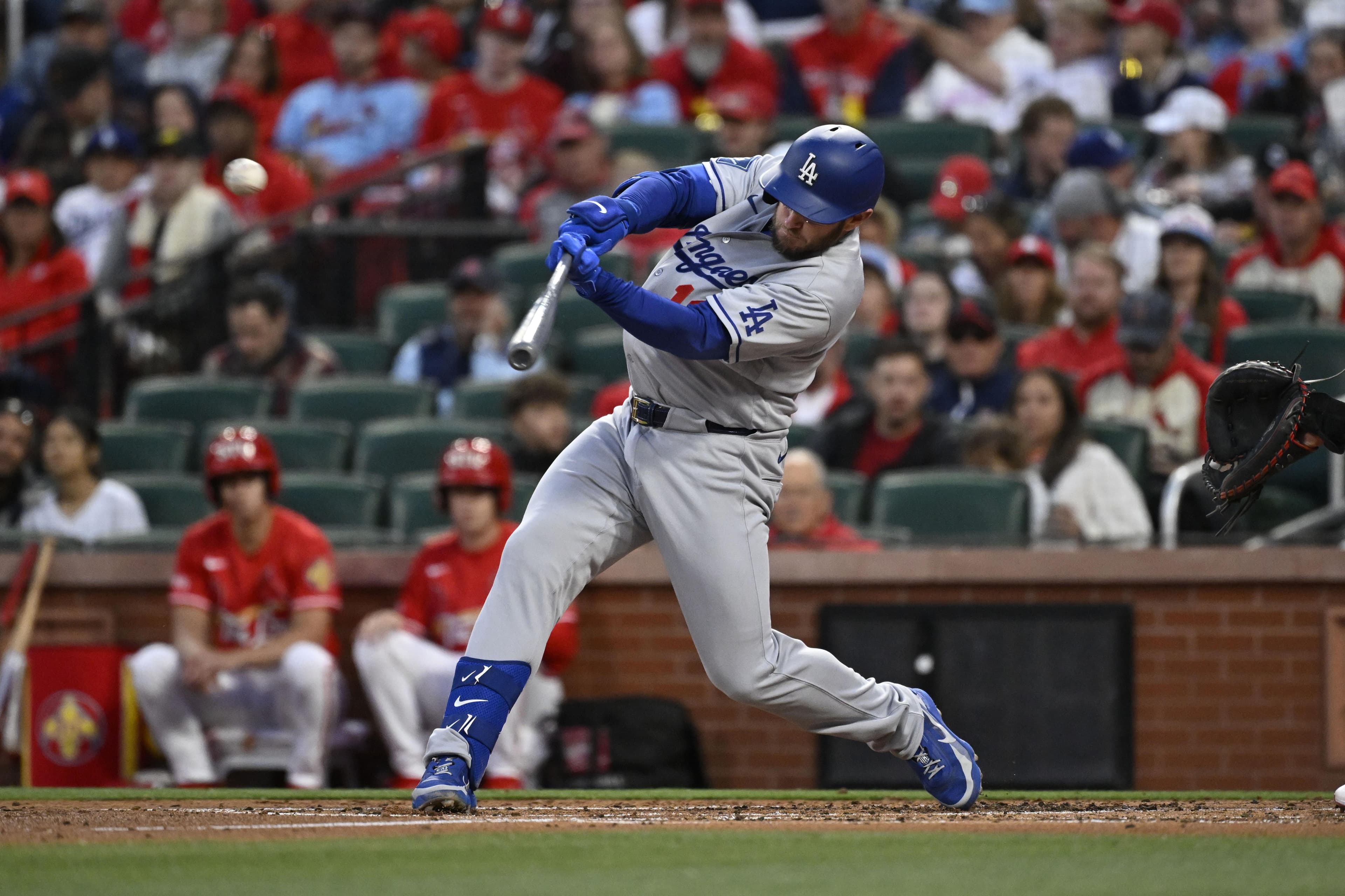 Dodgers vs. Cardinals game III chat