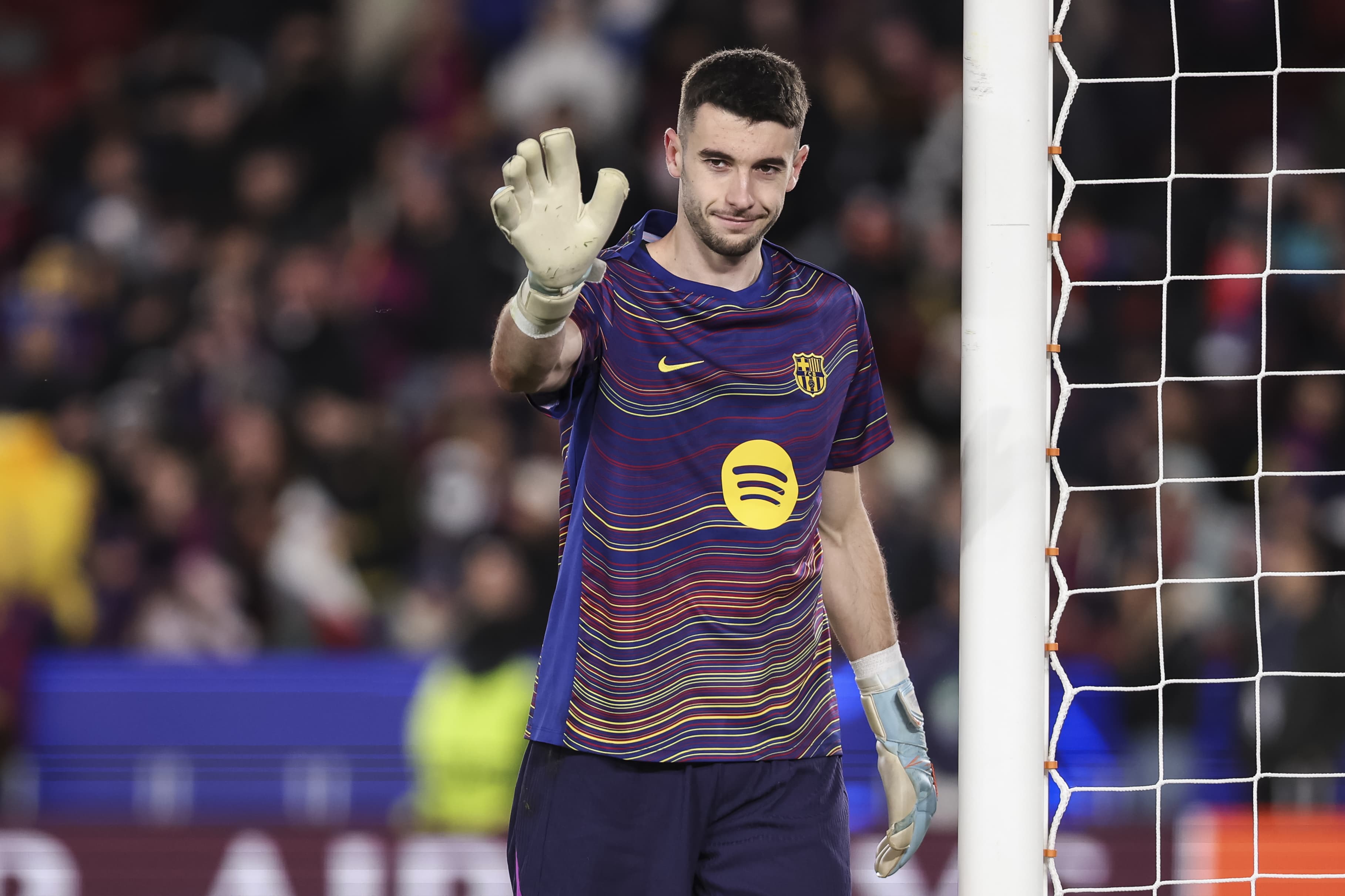 Newcastle United’s Starry Squad Faces Barcelona's Superstars in a Match That Might Define This Year's Premier League Action!