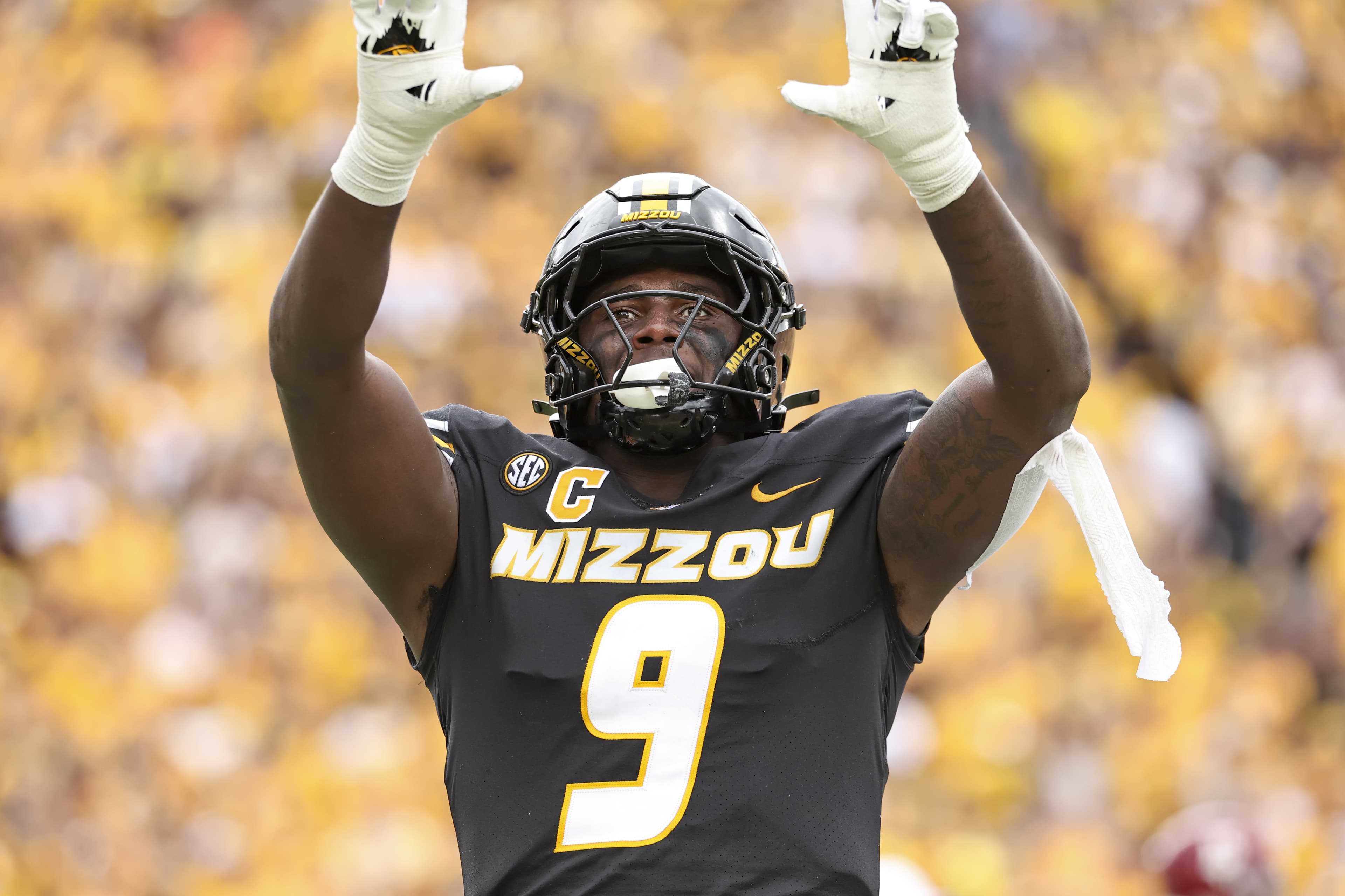 Patriots host another top-tier edge prospect on a pre-draft visit