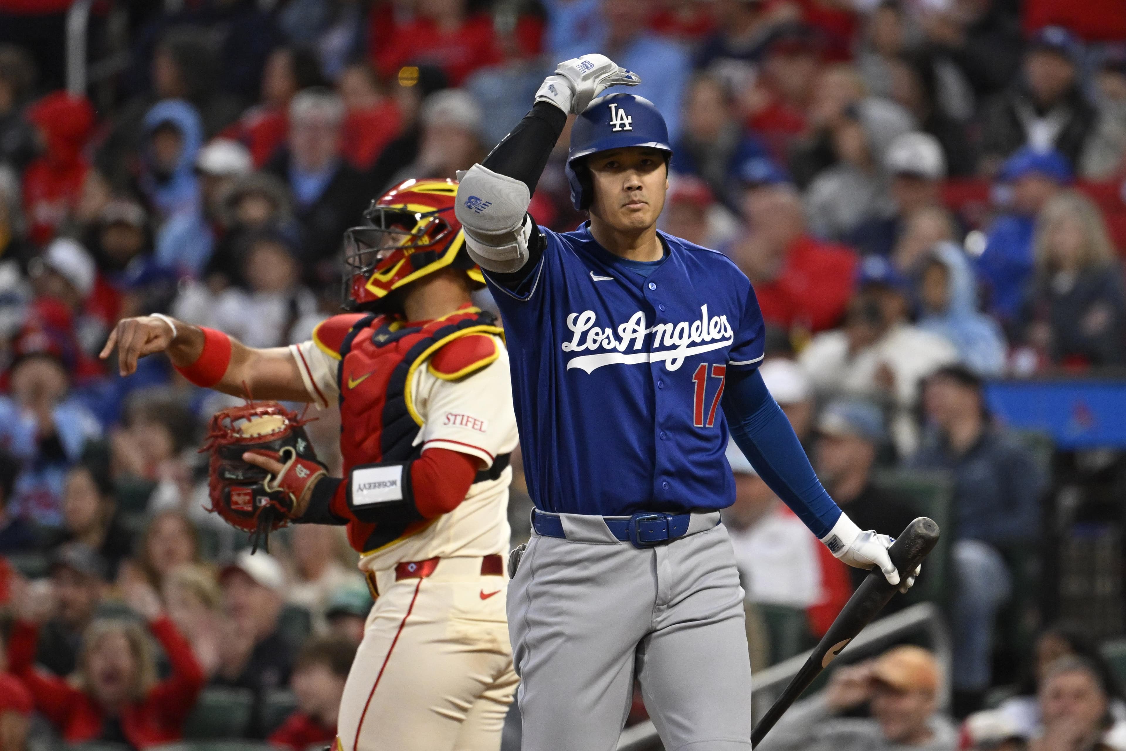Dodgers sing the St. Louis blues as they drop fourth straight game