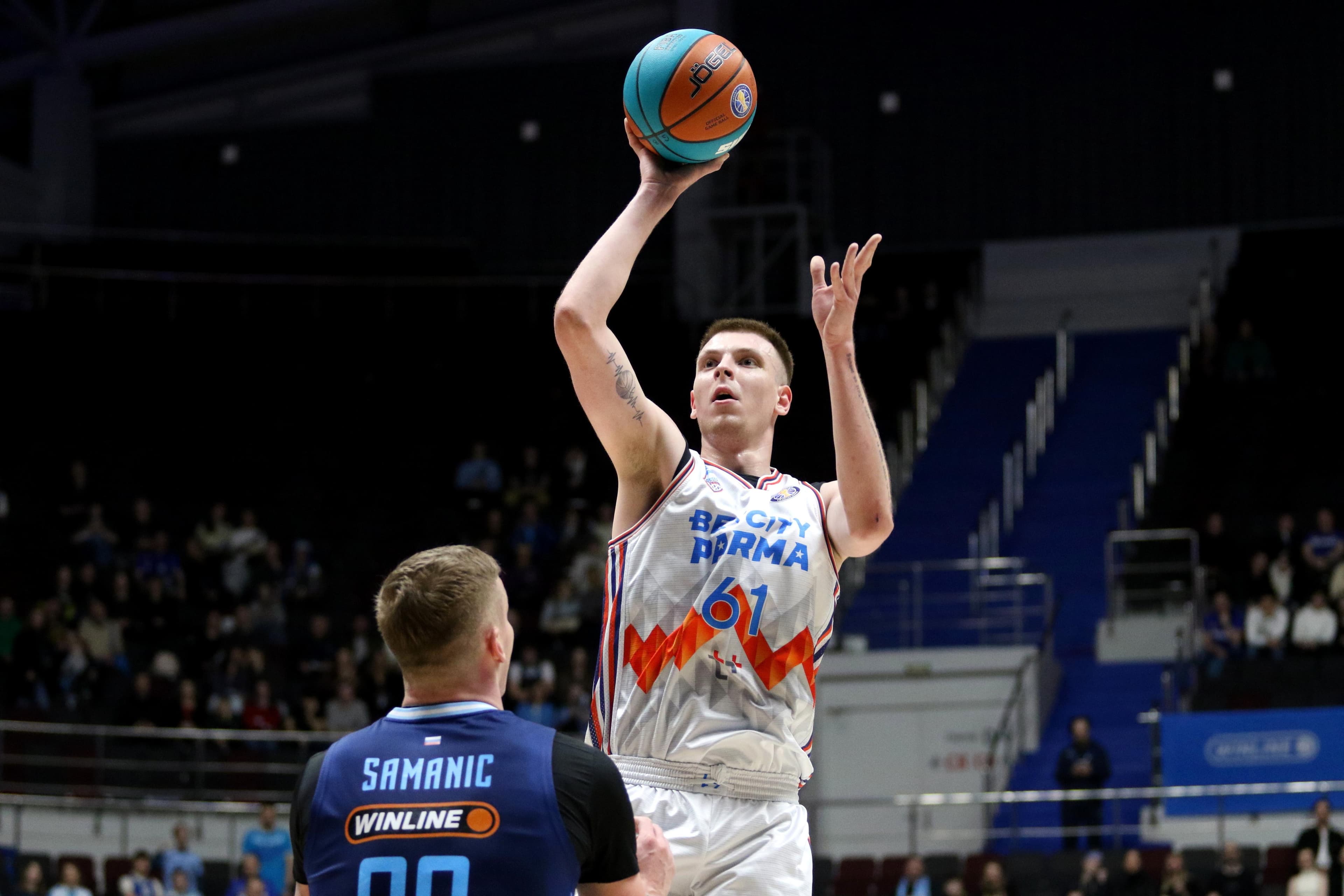 Kentucky Basketball contacts Russian center Gleb Firsov