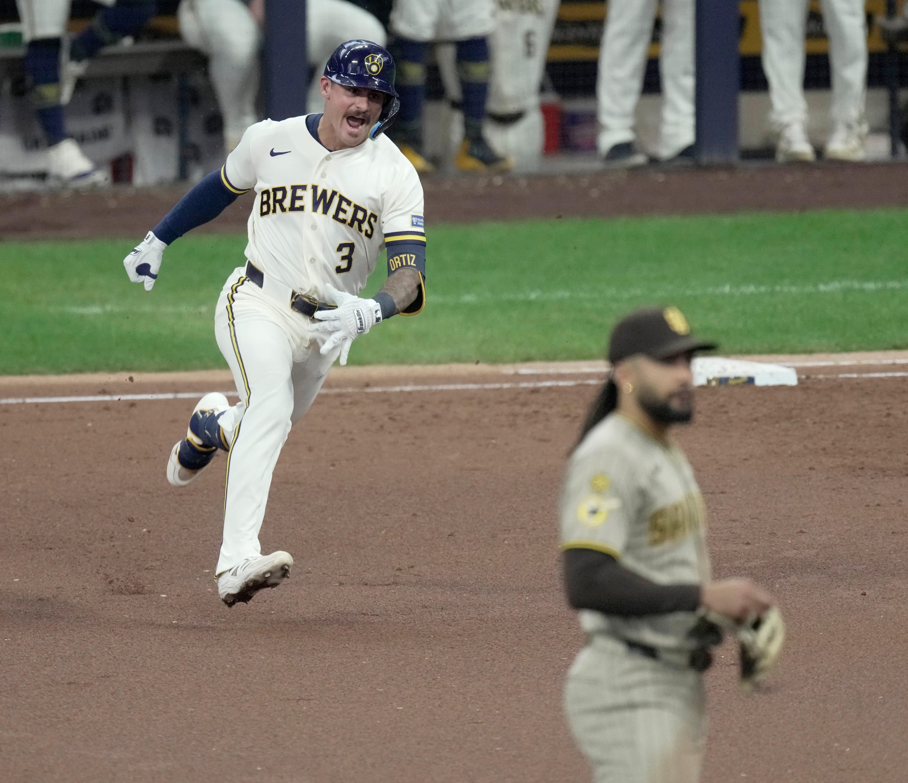 Joey Ortiz helps power Brewers offense to series opening win against Padres