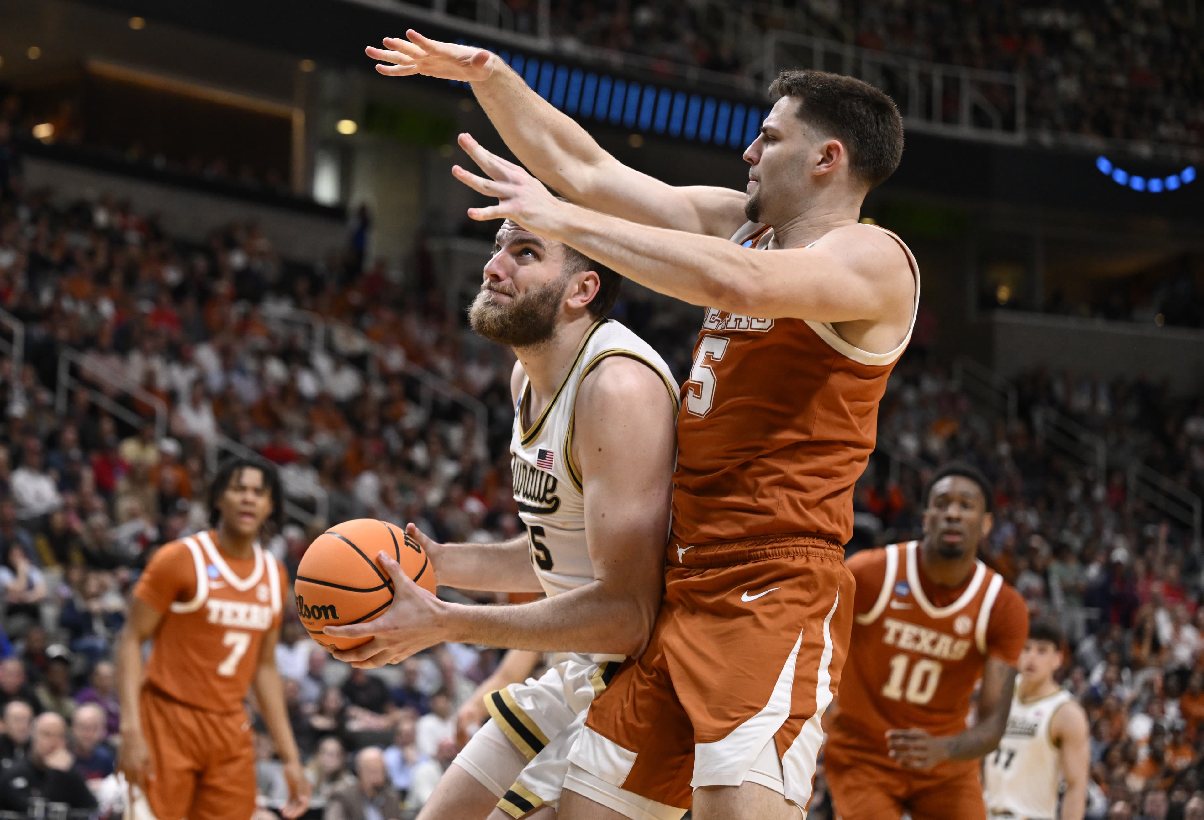 Texas F Cam Heide to enter the NCAA transfer portal