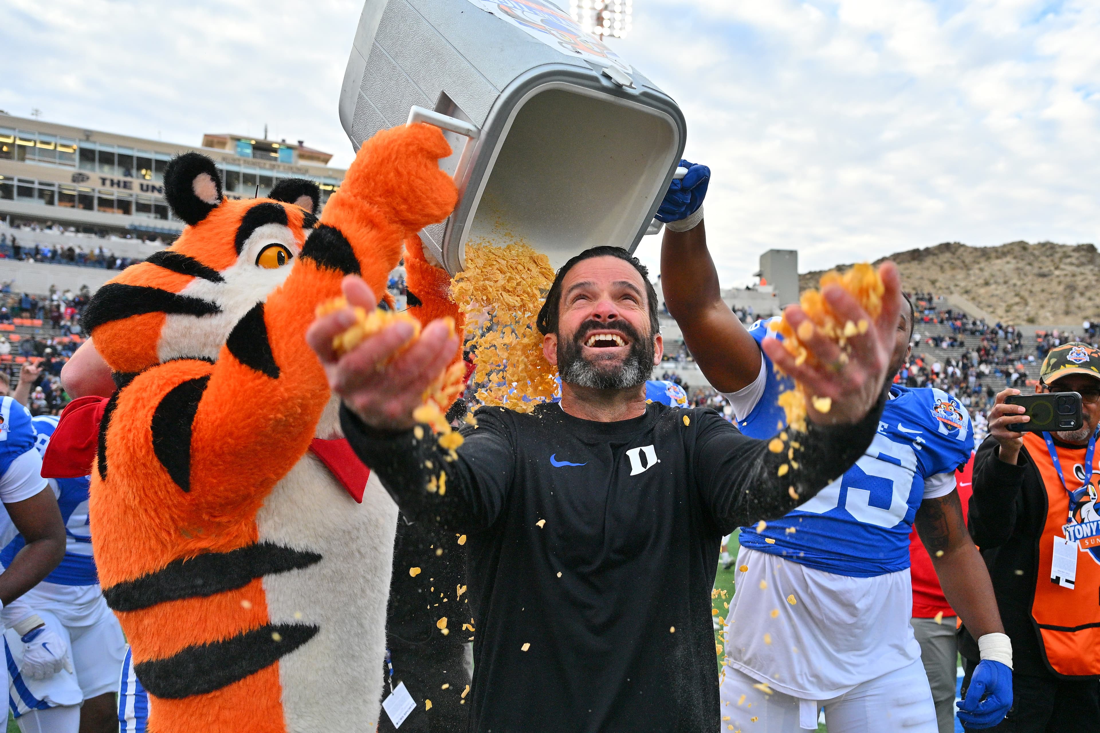 Duke Extends Manny Diaz