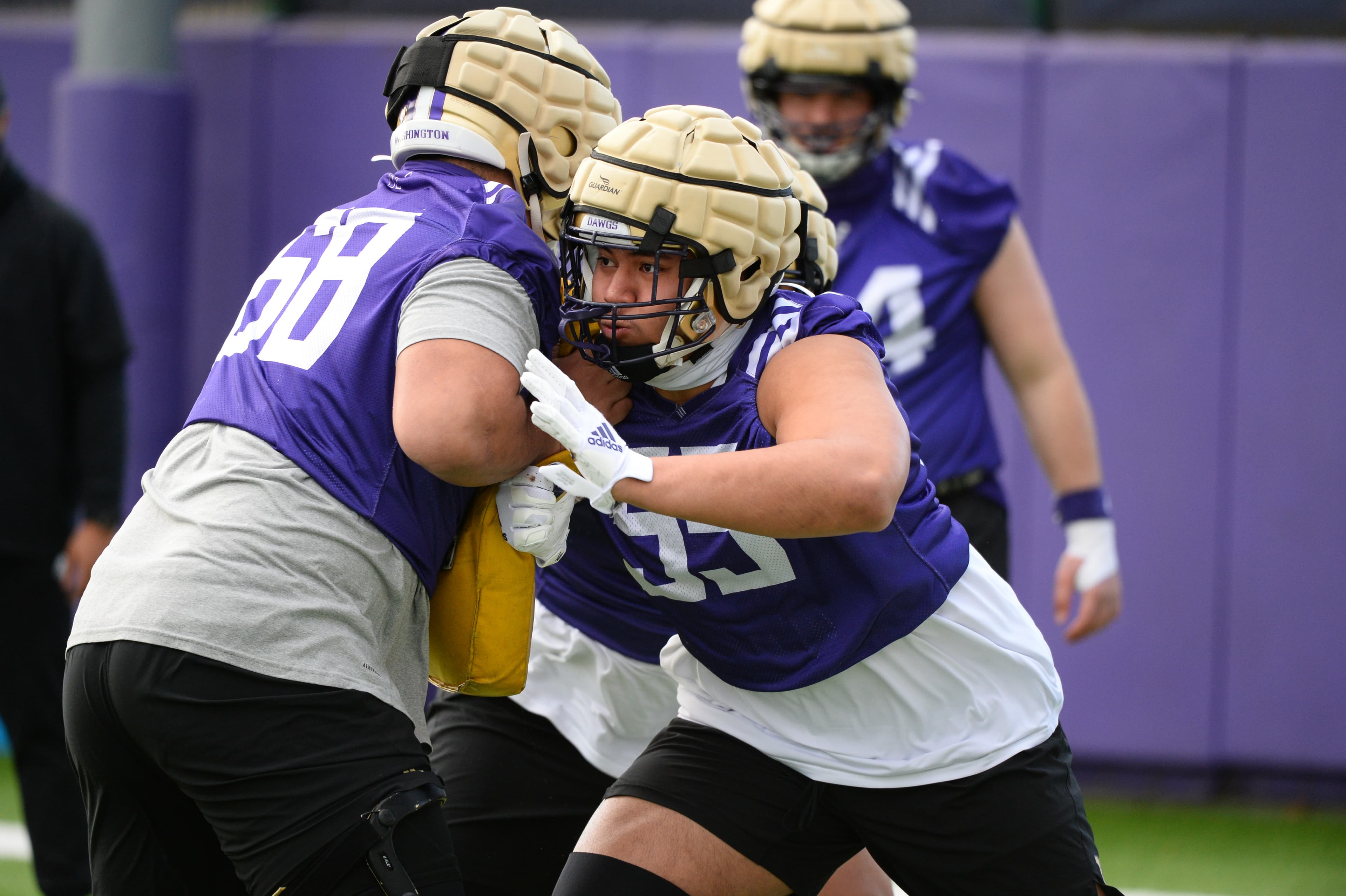 Recruiting Roundup: Some Top Recruiting Targets Check Out Practice