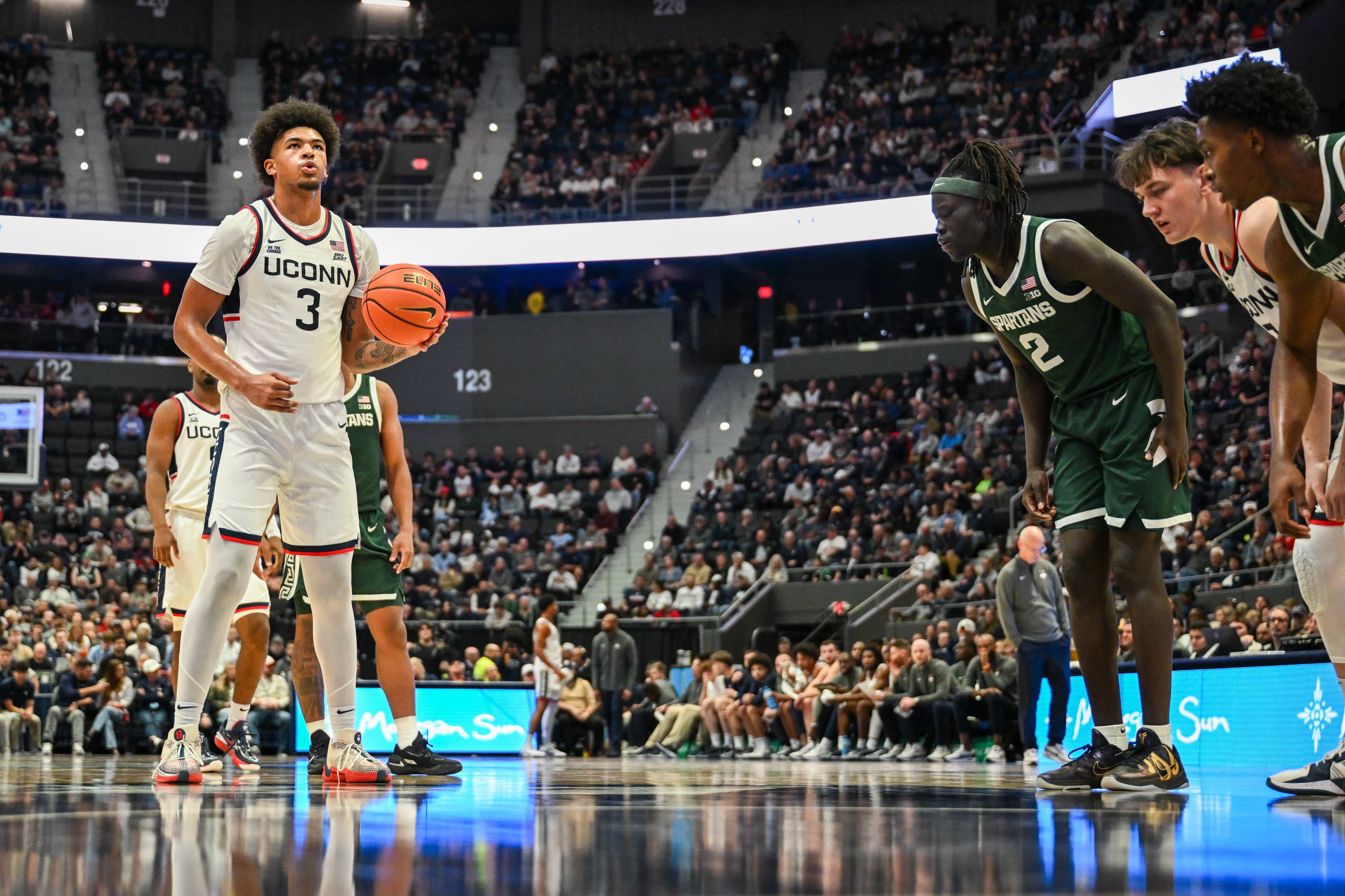 Jaylin Stewart to transfer from UConn men’s basketball