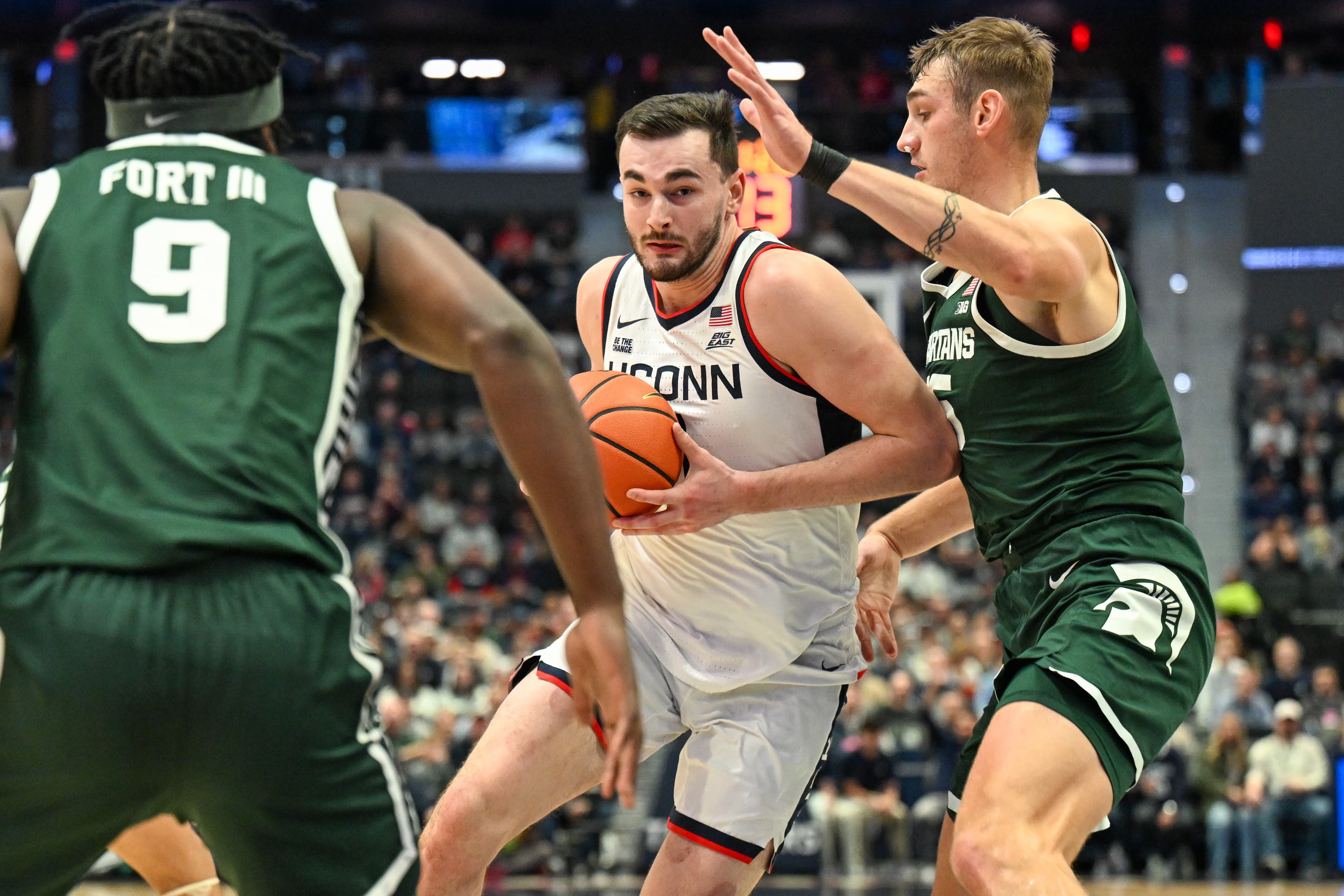 UConn has already beat Michigan State once this season. How can they do it again?