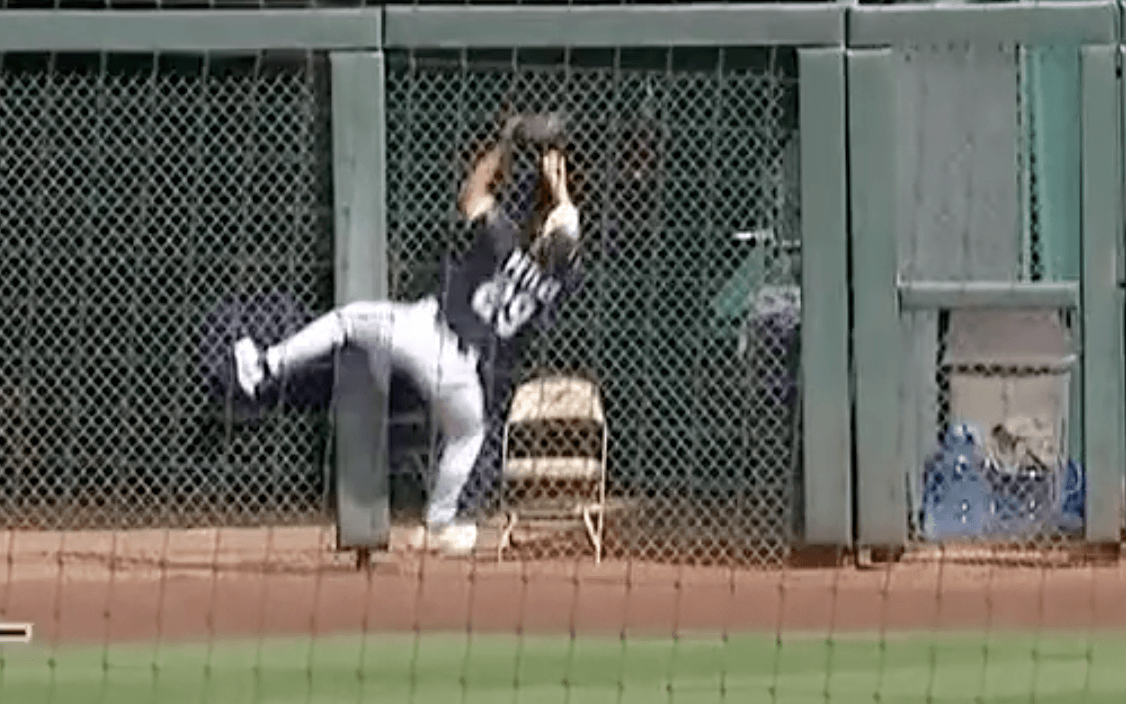 Chicago Cubs Smash Los Angeles Dodgers 7-2 in Streaky Victory Despite Financial Challenges Staying Strong