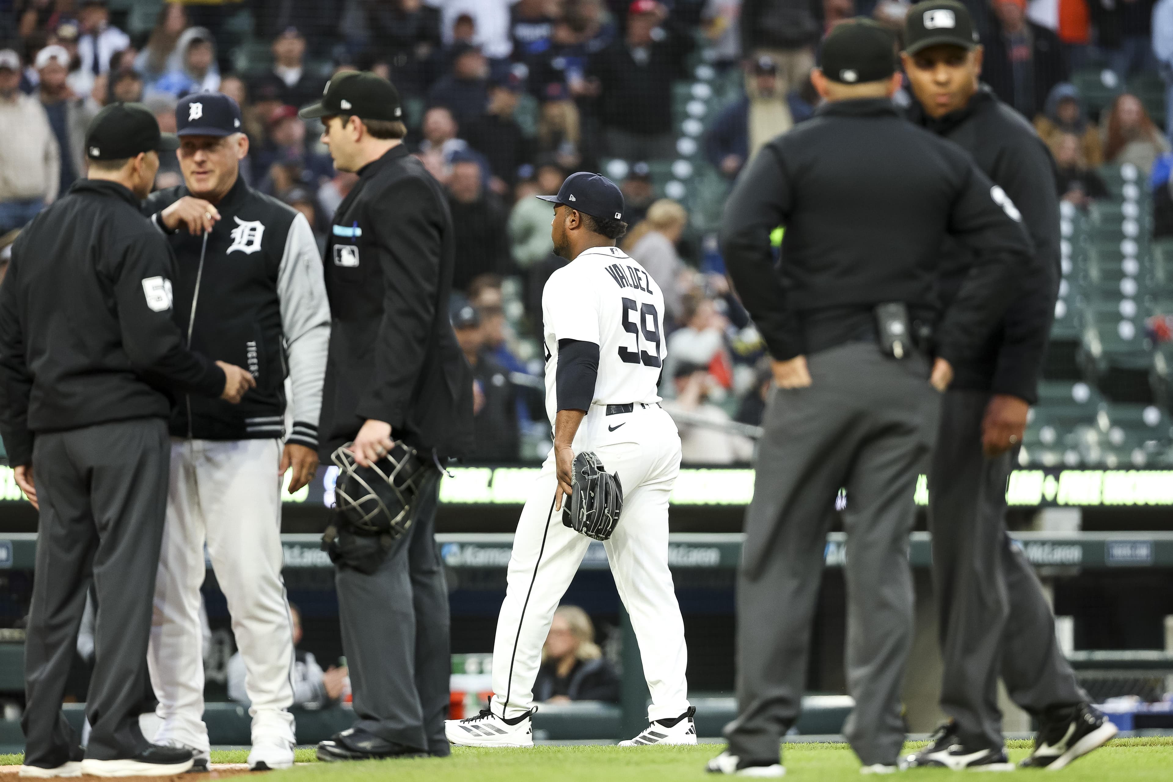 Red Sox 10, Tigers 3: Framber Valdez is a spineless scoundrel