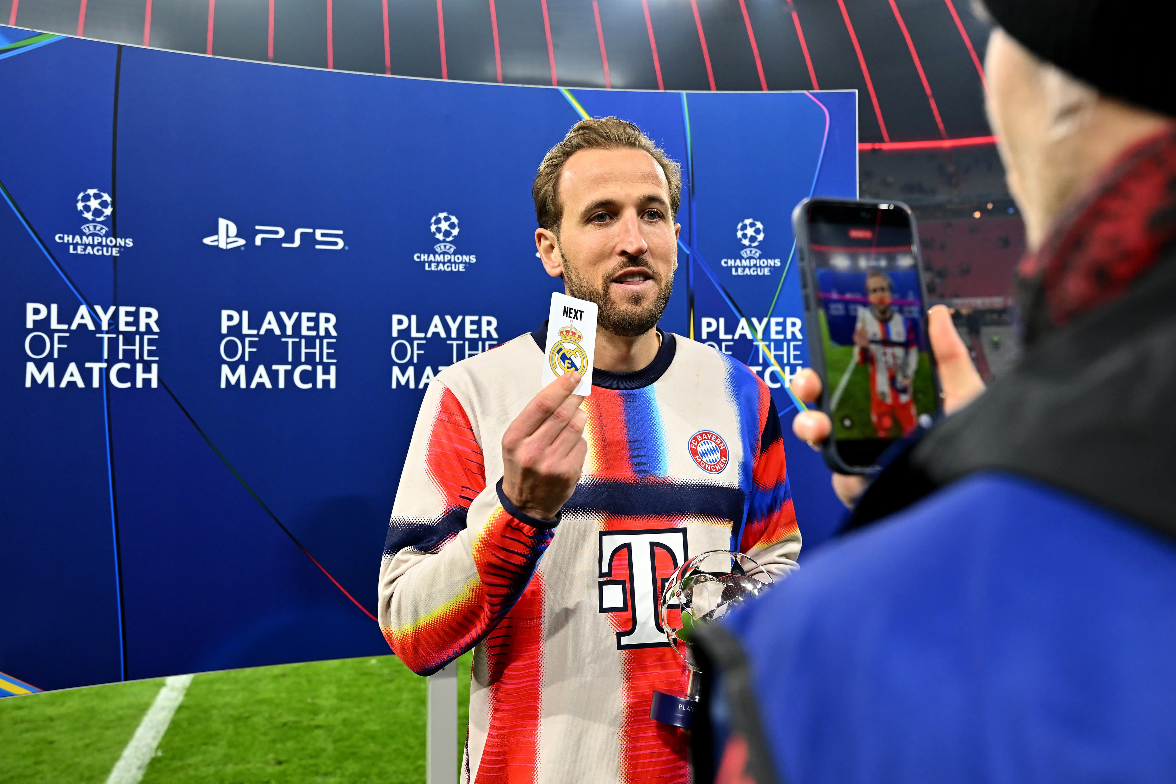 Luca Toni professes love for Bayern Munich star Harry Kane