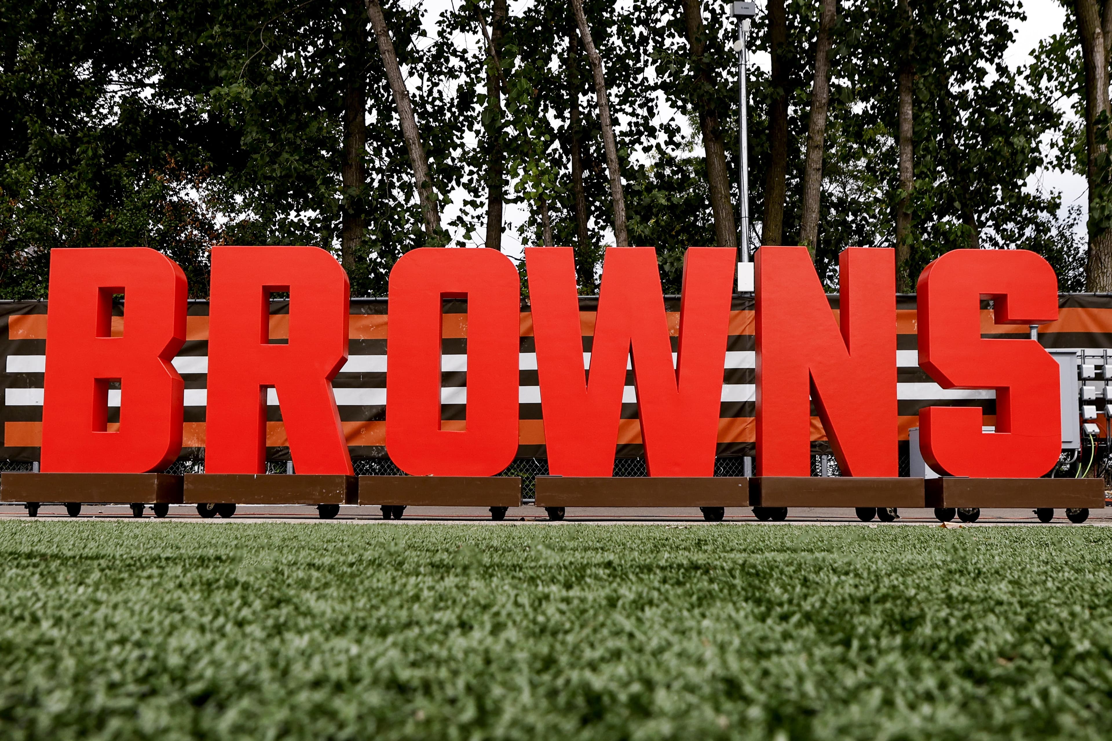 Following all the 2026 schedule rumors for Browns