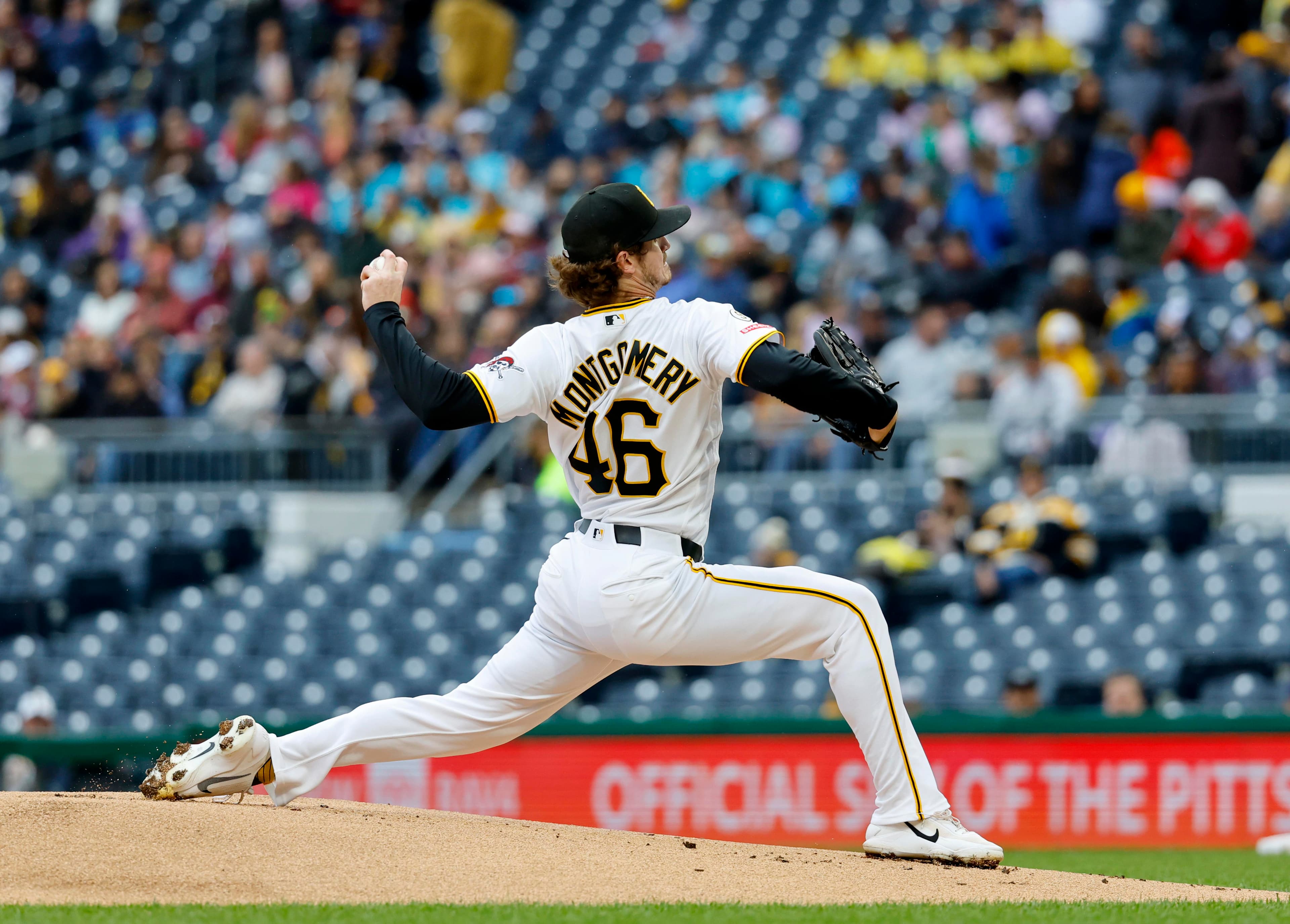 Pirates have the most extra inning losses in MLB
