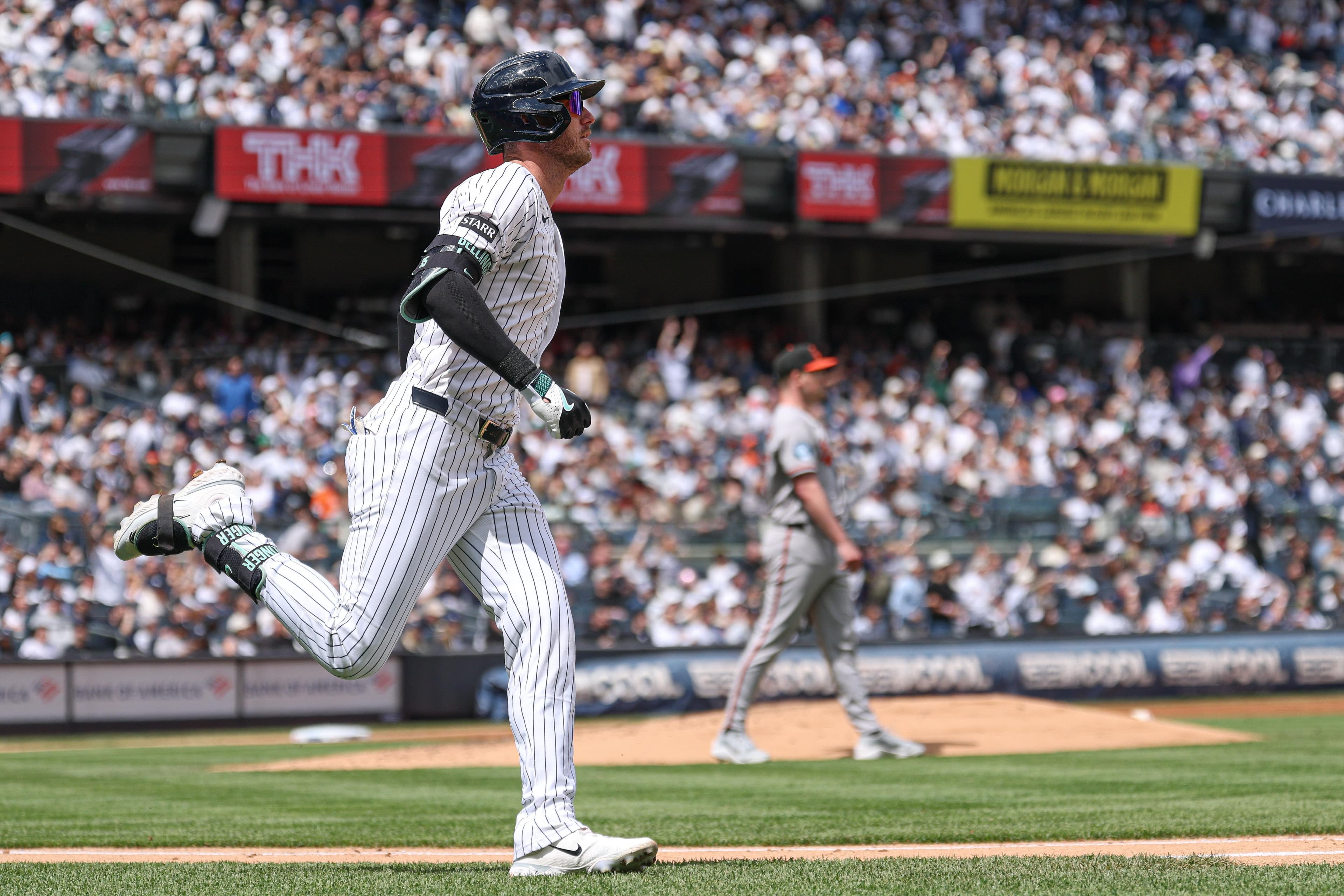 Cody Bellinger’s two-homer game leads to smooth Yankees win over Orioles