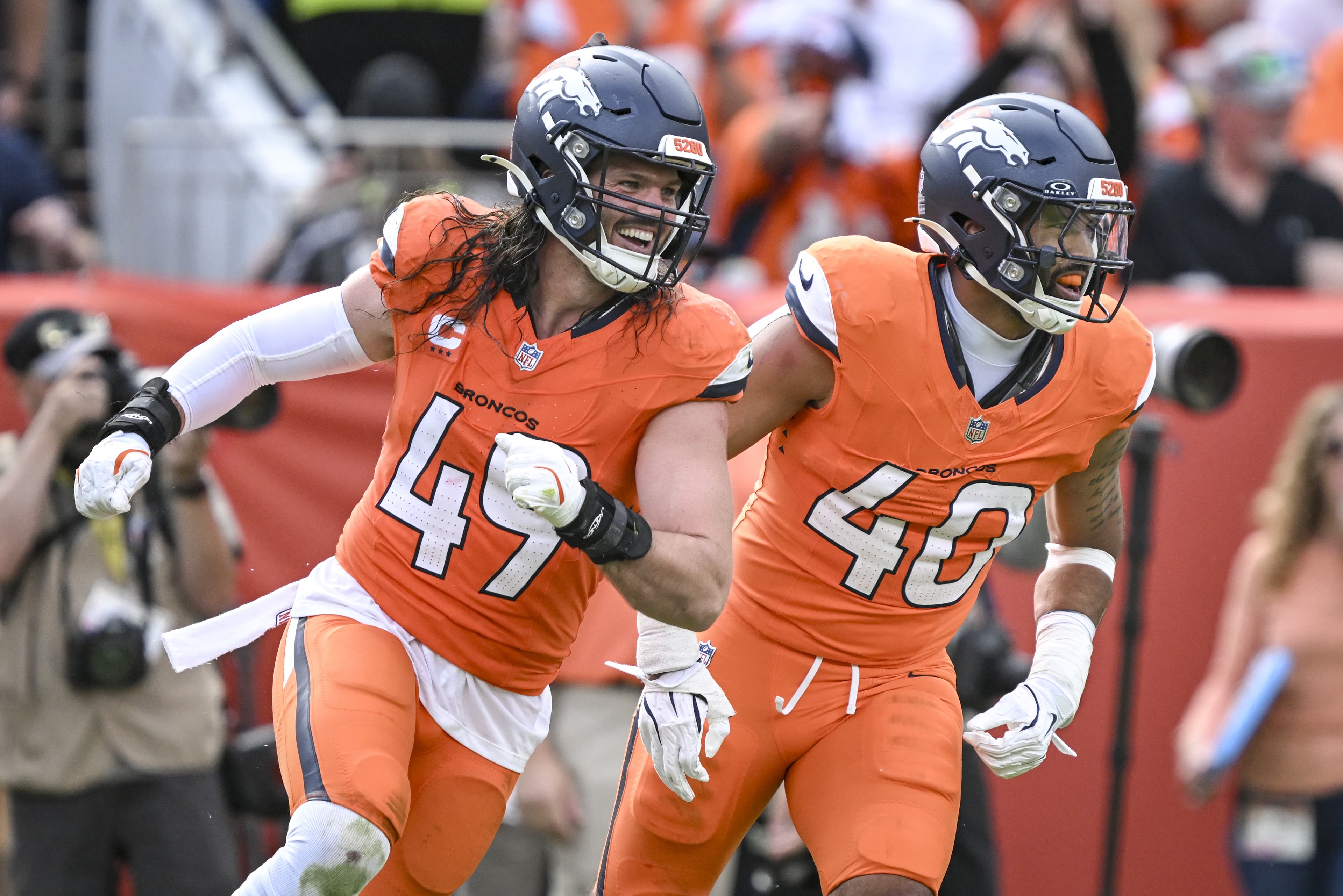 Broncos Country wants an inside linebacker