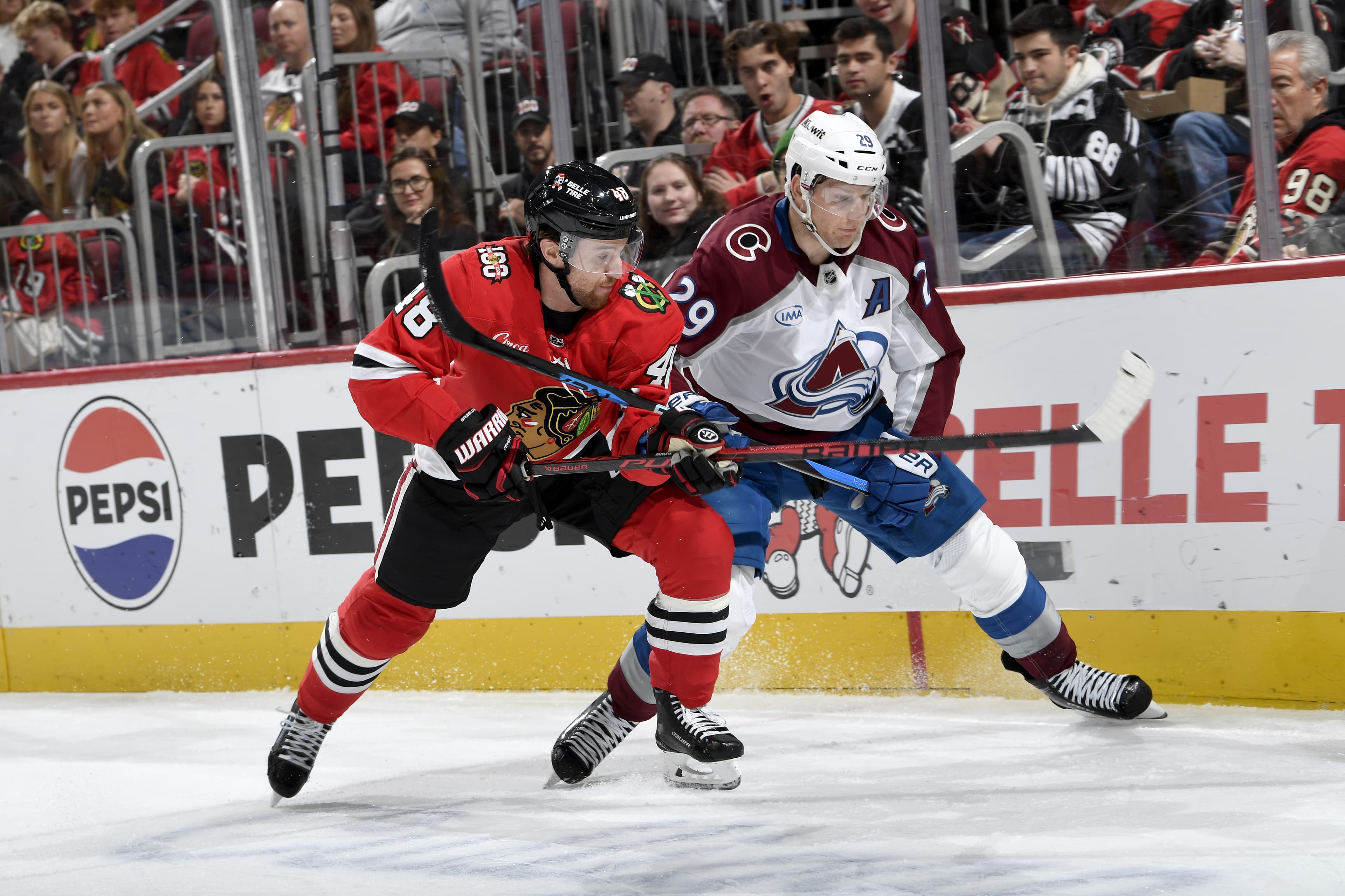 Open Thread: Colorado Avalanche at Chicago Blackhawks (6:30 p.m.)