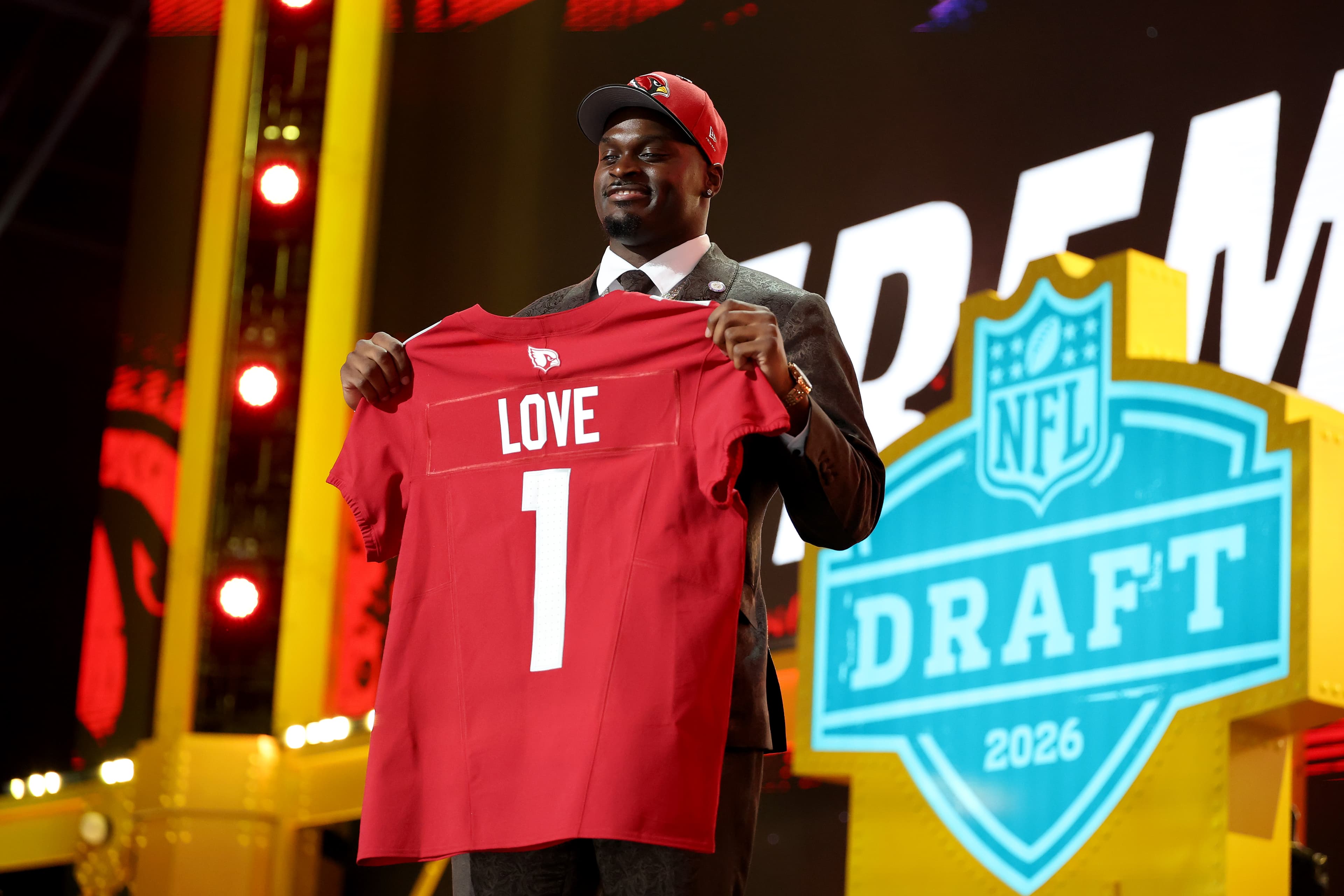 Grade the Arizona Cardinals pick of Jeremiyah Love