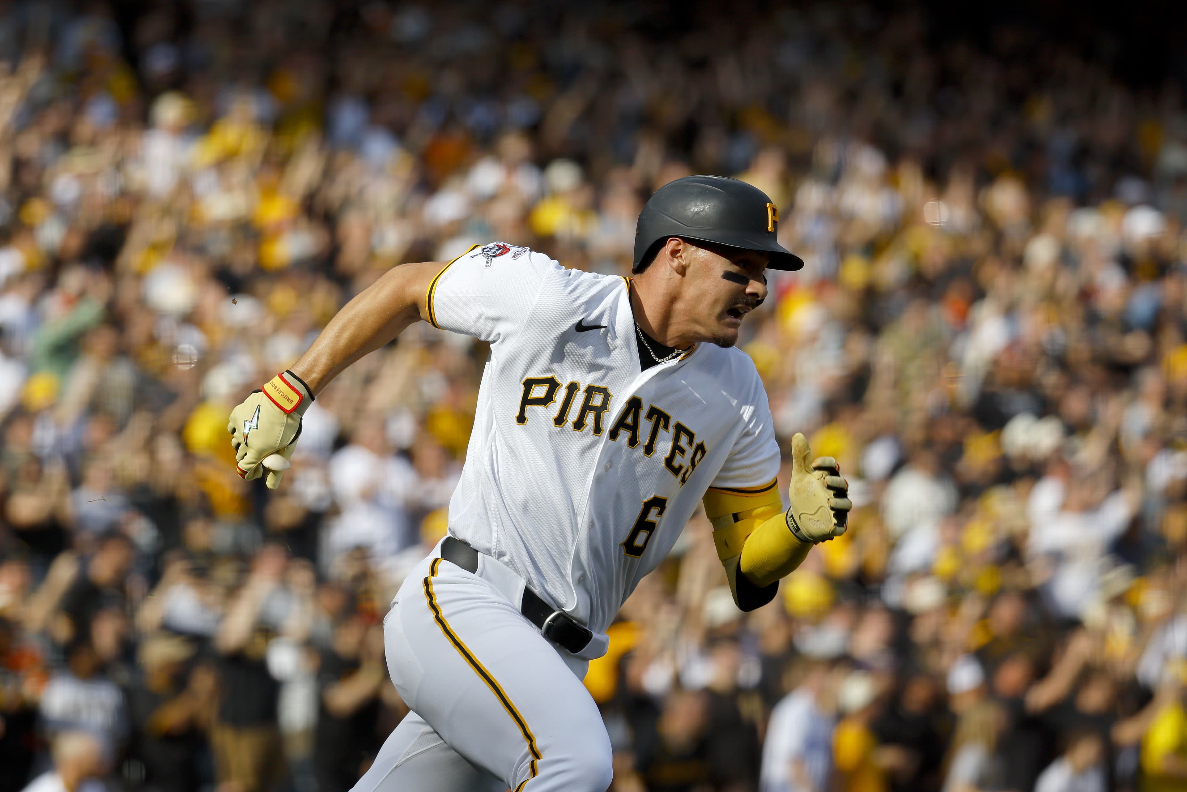 Konnor Griffin helps Pirates to win in his Major League debut