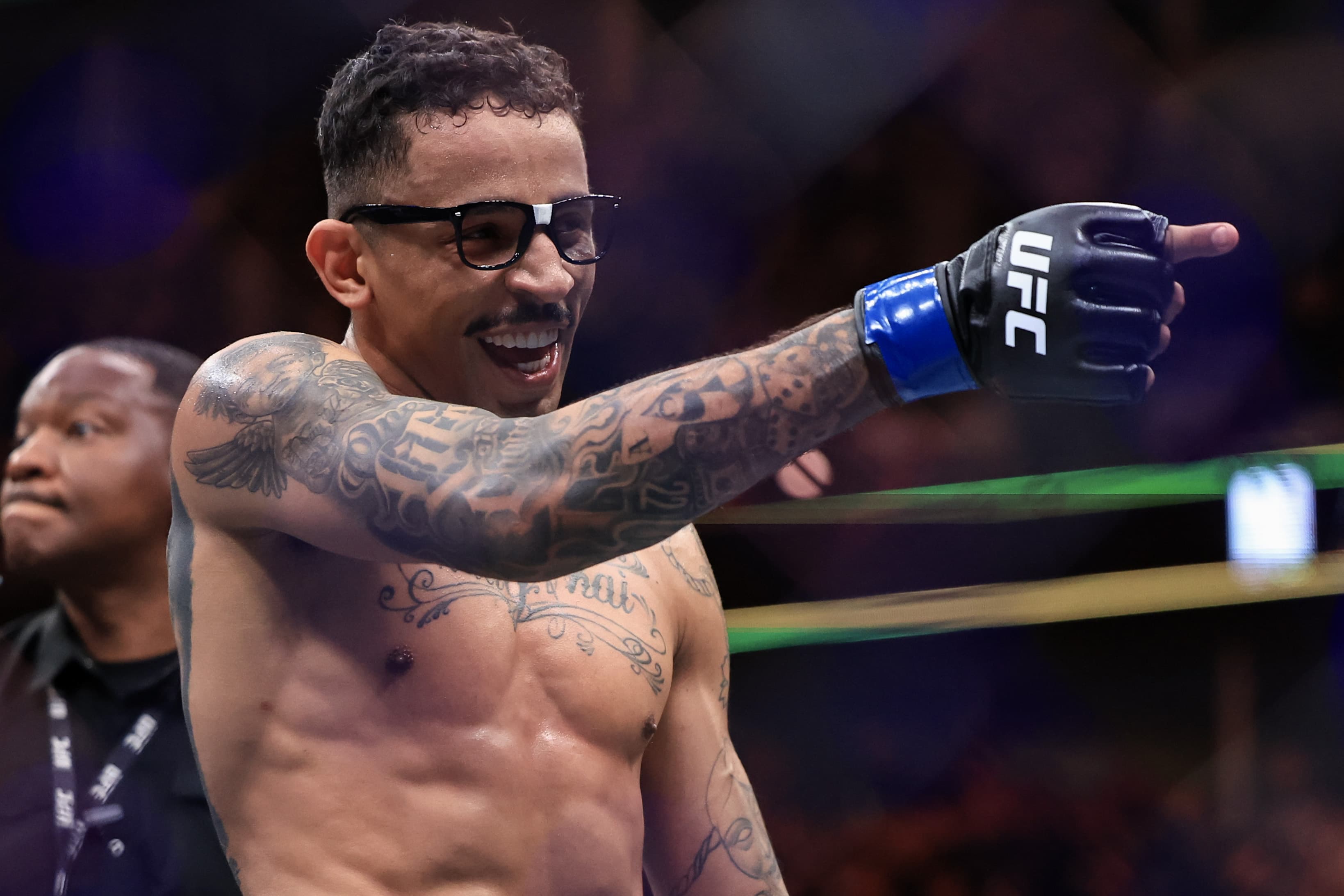 Welterweight shakeup! Carlos Prates soars past Michael Morales in latest UFC rankings update