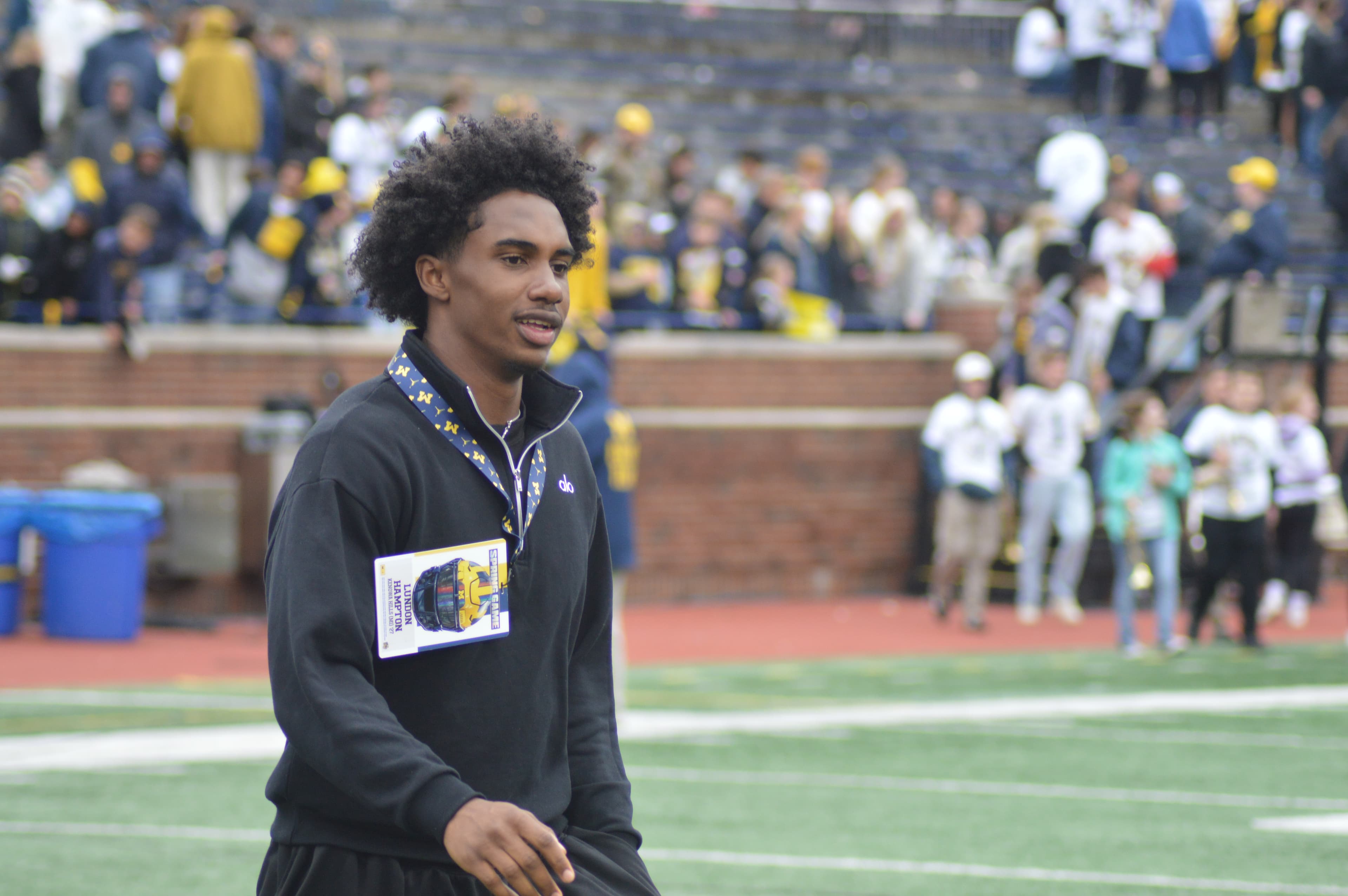 Top in-state RB in 2027 class commits to Michigan Football
