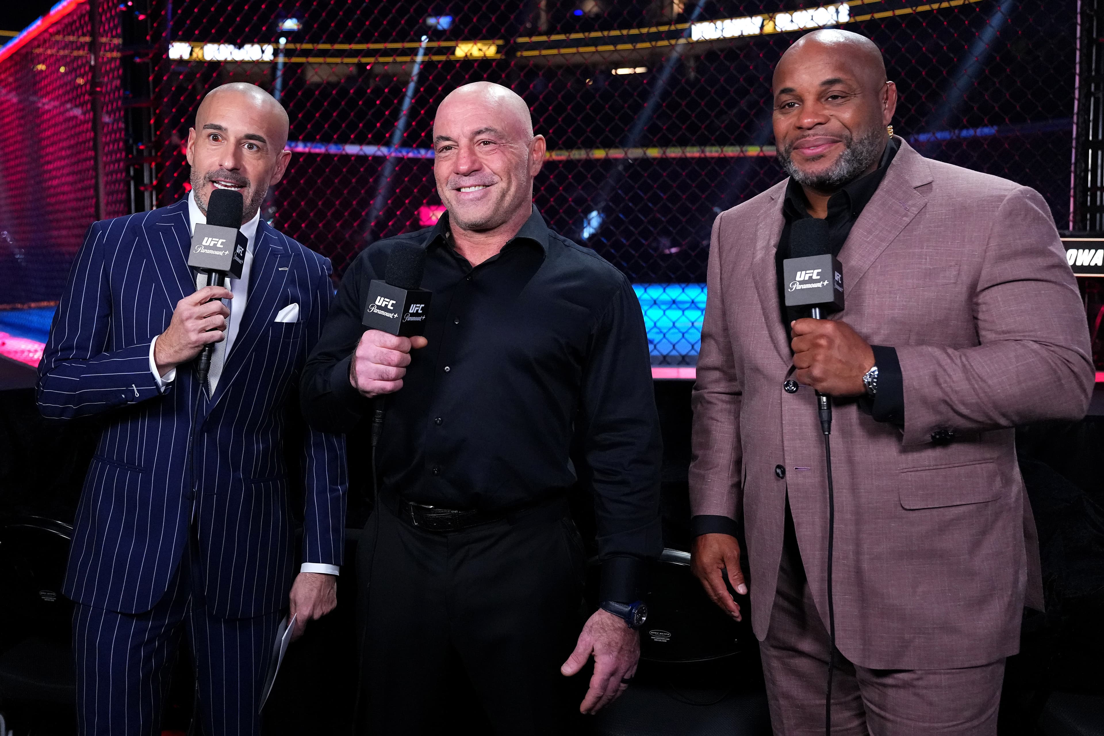 UFC 327 broadcast team includes usual suspects on commentary, 2 former champions on the desk