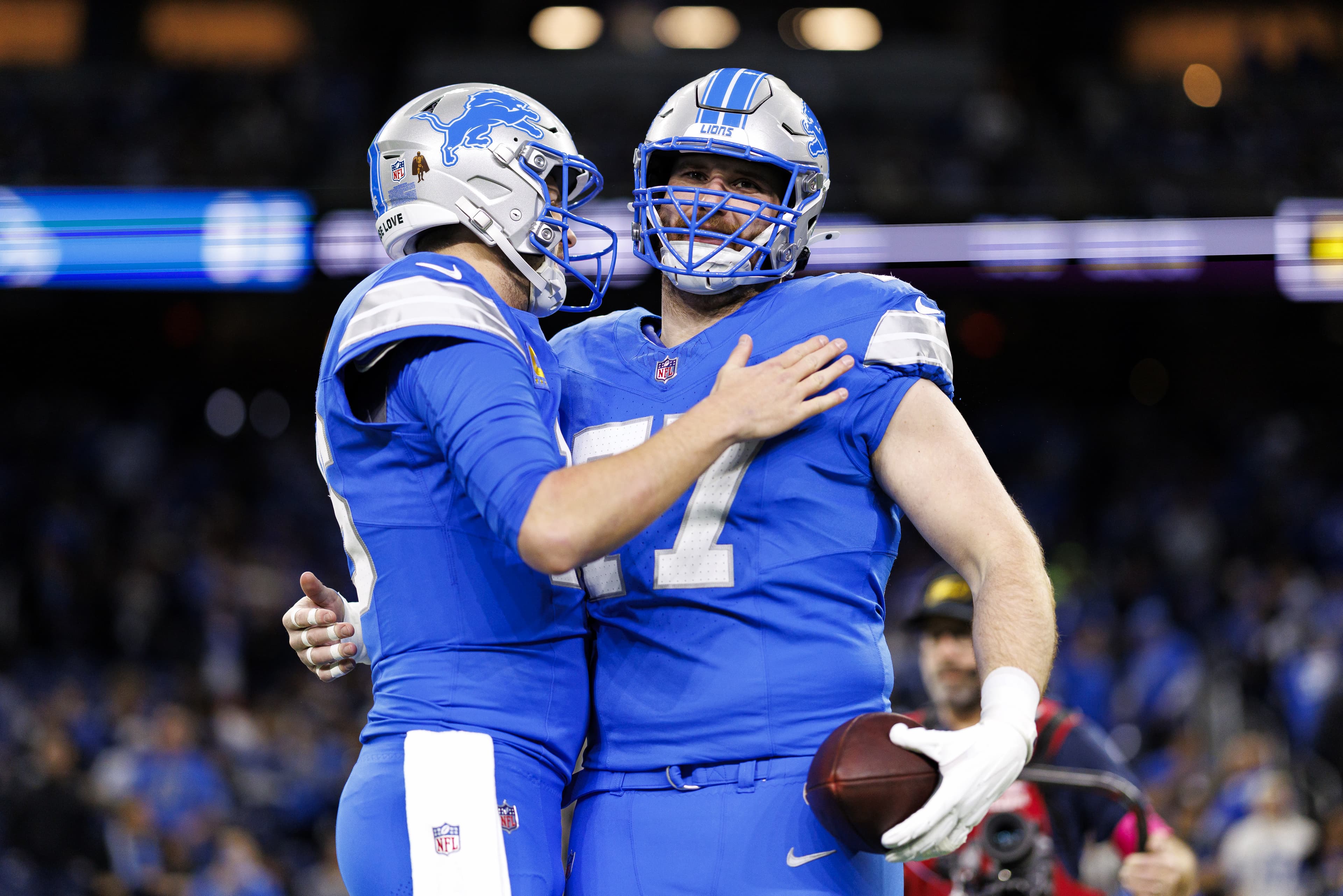 The Lions are cheap as hell for making Frank Ragnow pay back his signing bonus