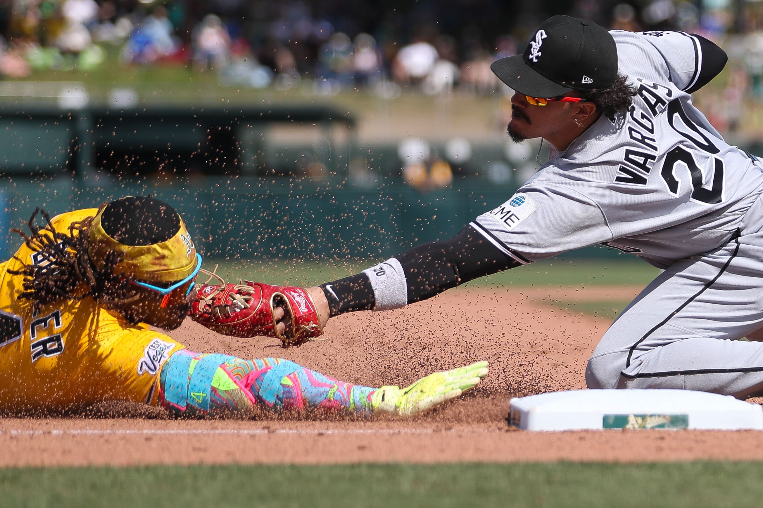 Both sides try to give it away, but White Sox pitchers are poorer as Sox lose to A’s in 11