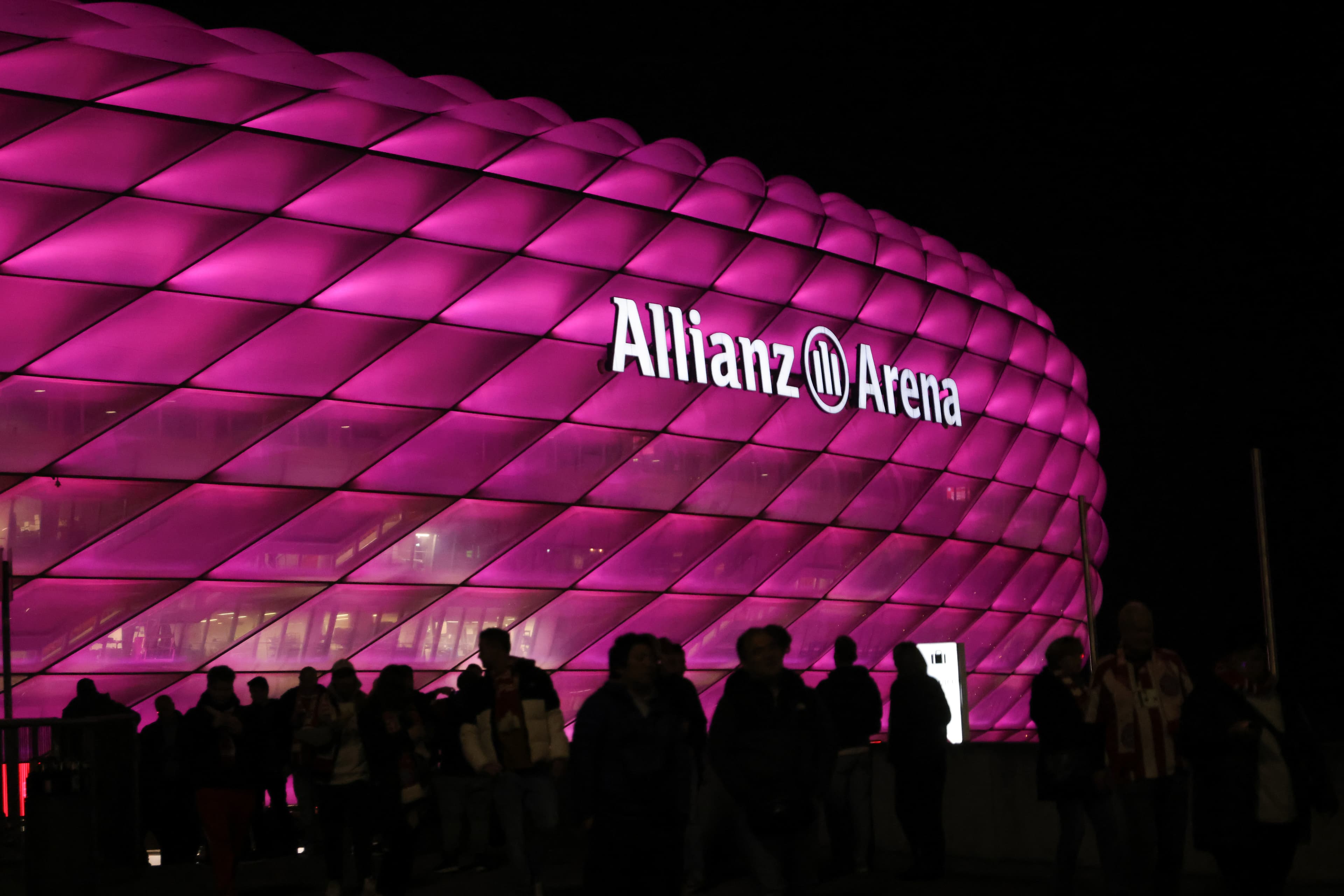 Bayern Munich could re-up royalty for attack