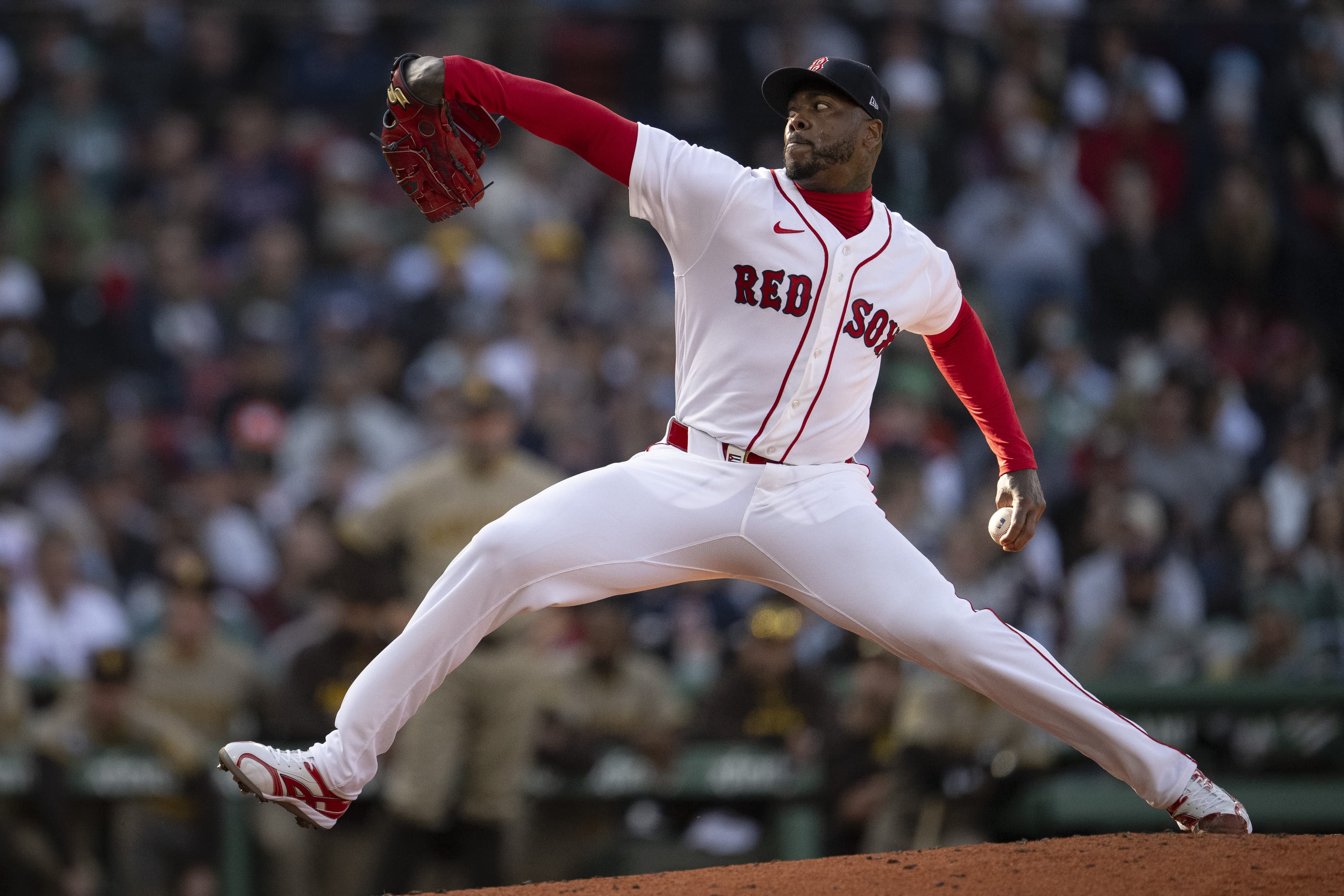 When will Red Sox closer Aroldis Chapman hit the wall?
