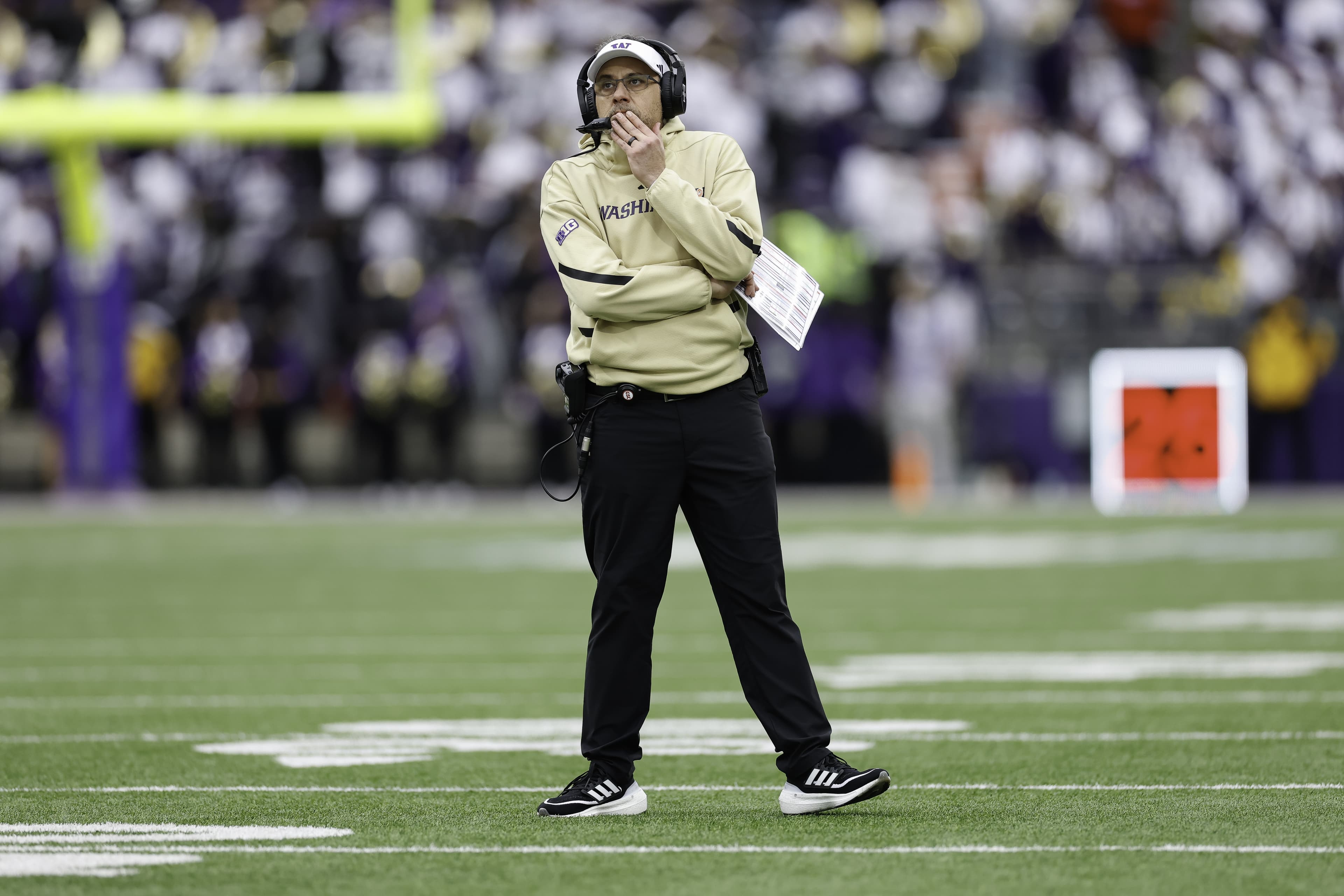 Tuesday Dots: Sniffing Out the Depth Chart