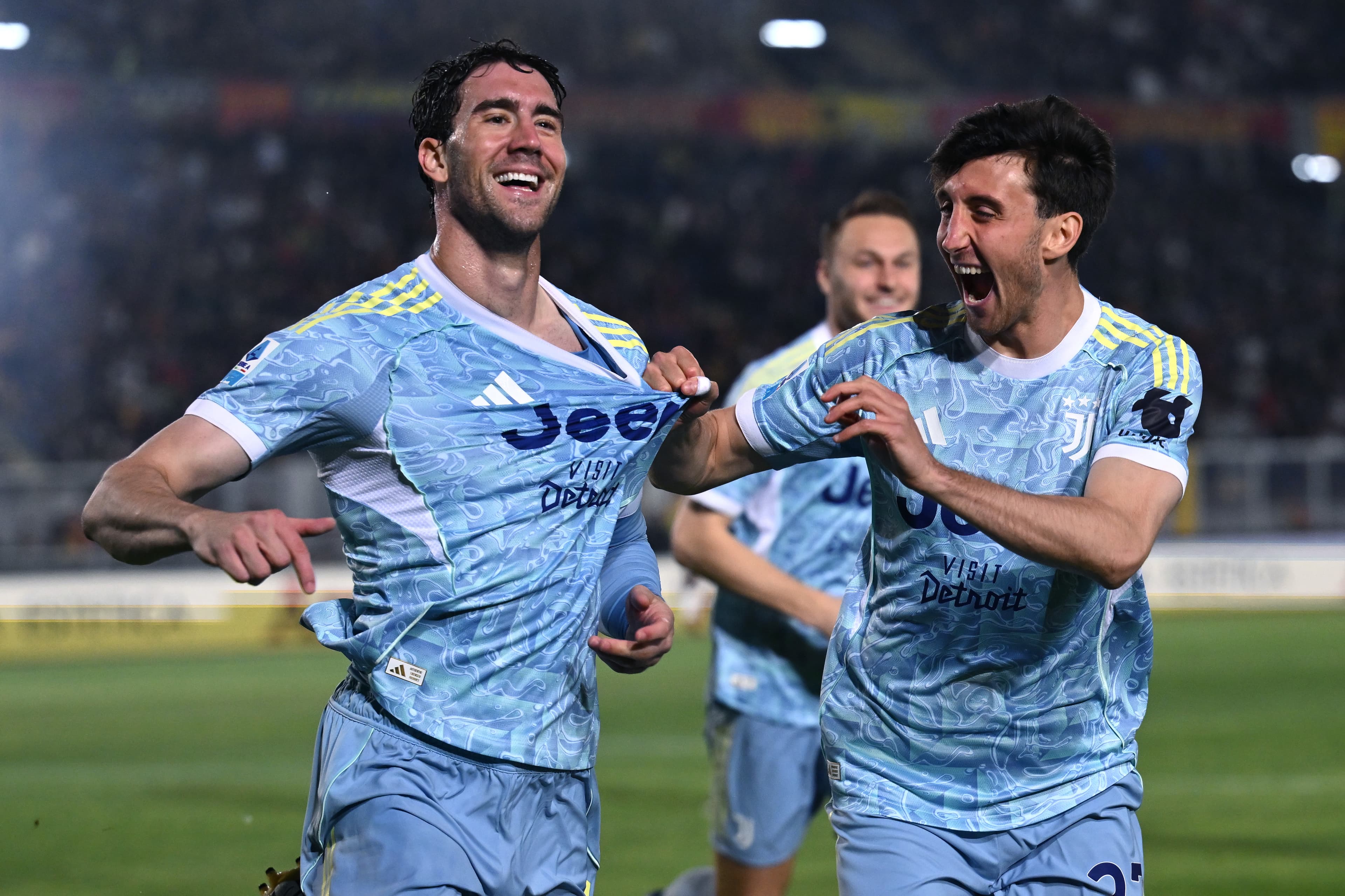 Juventus hold on to fast start, claim crucial win over Lecce