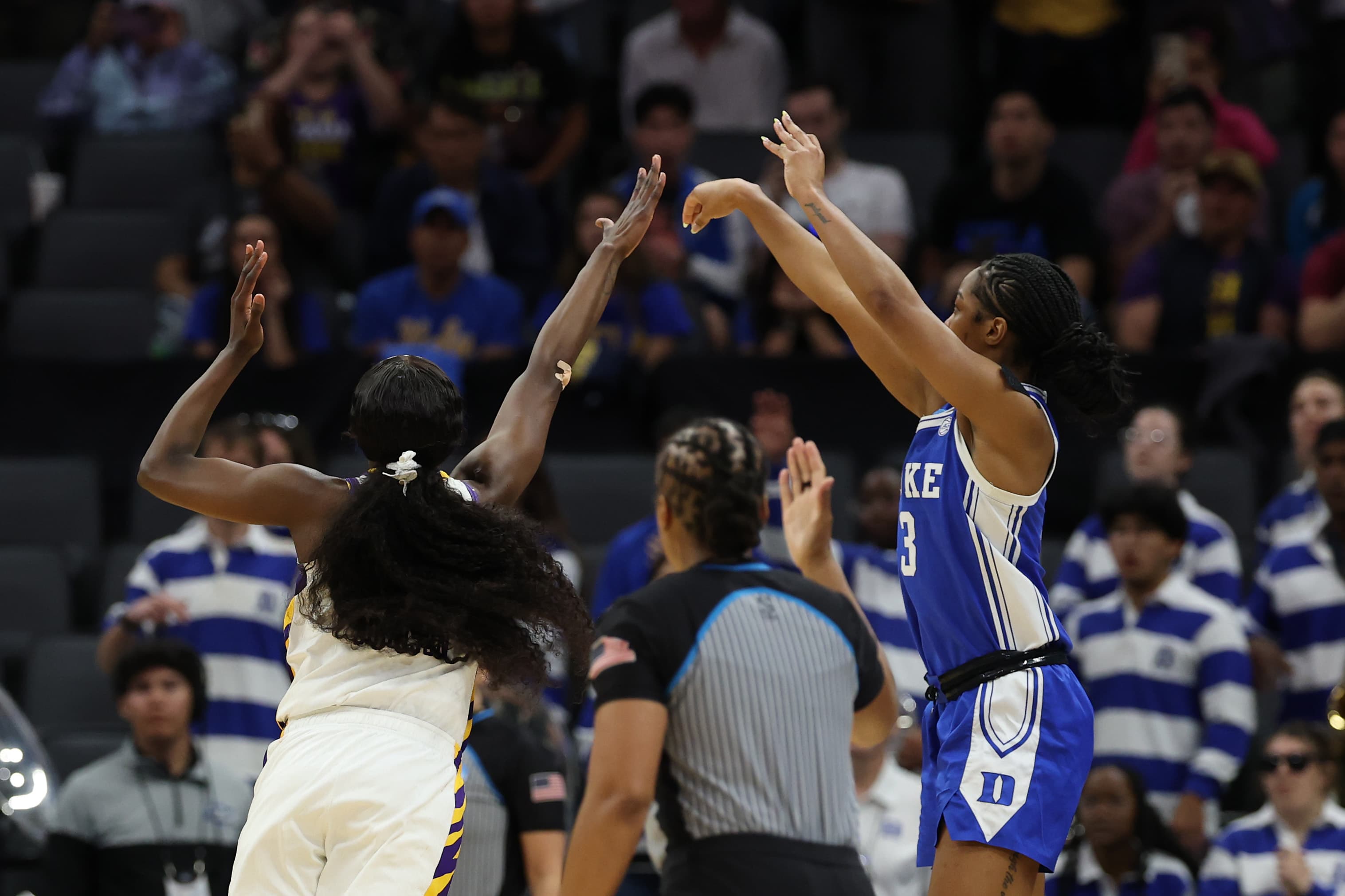 Duke Gets A Stunning Last-Second Win Over LSU In The Women’s Sweet 16
