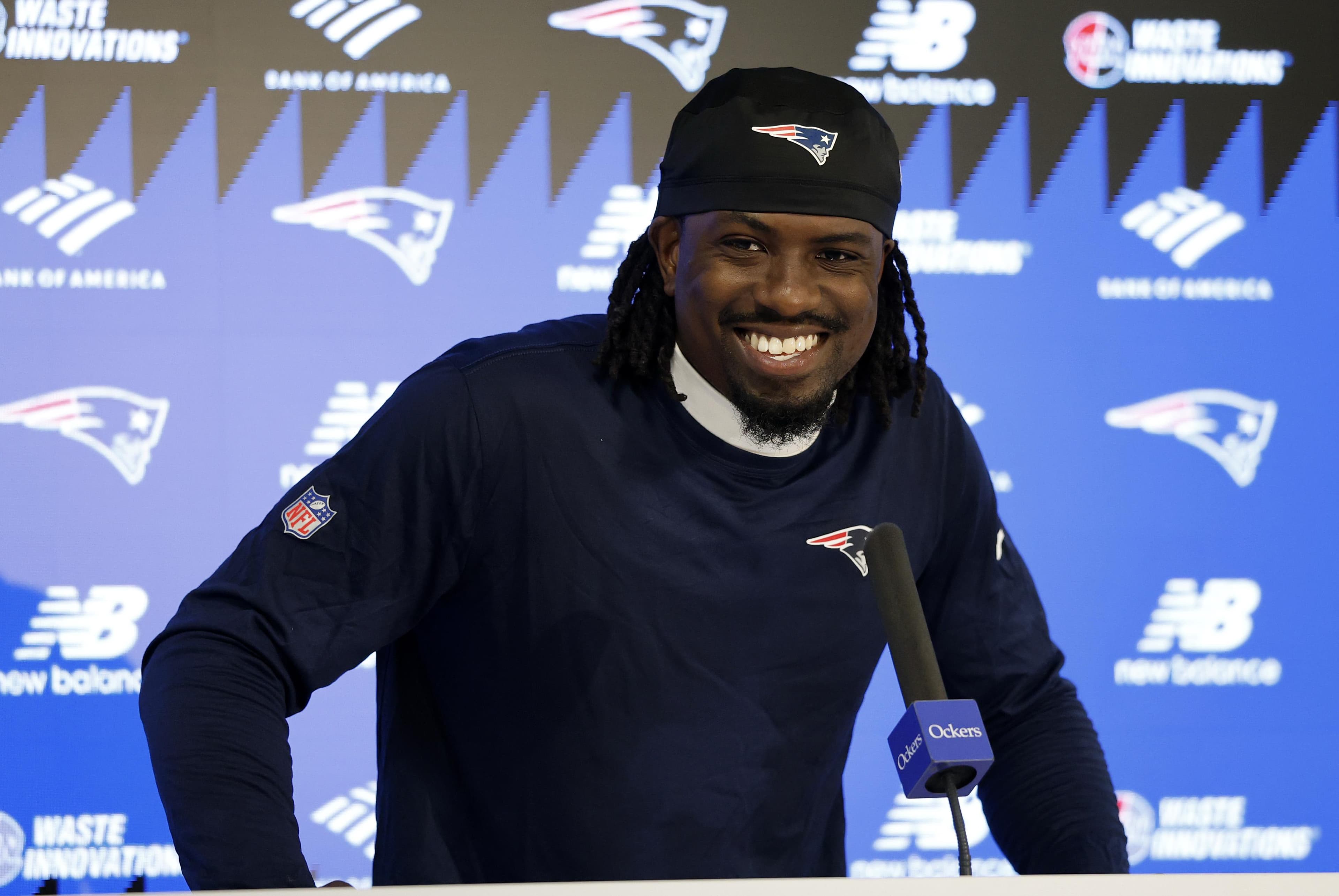 Patriots rookies open up during minicamp introductions