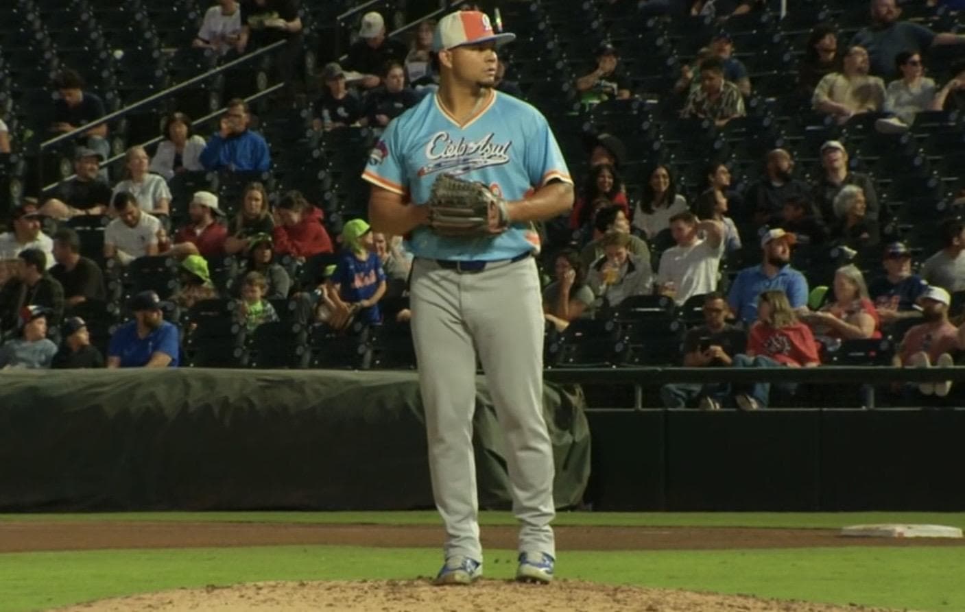 Brusdar Graterol starts rehab, pitches first game in 549 days