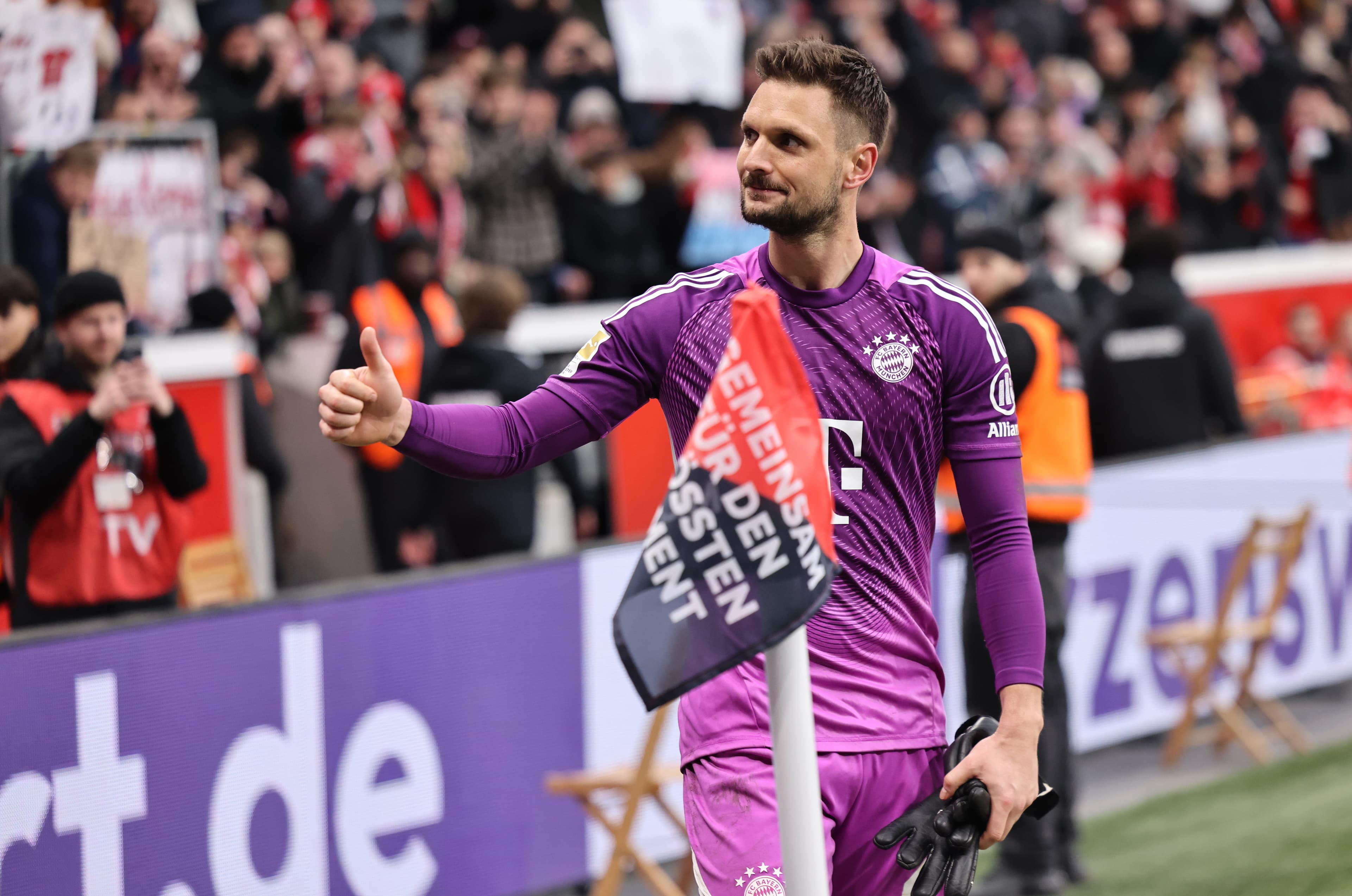 Goal-Indulgence Returns! Sven Ulreich Scores Shocking Comeback!