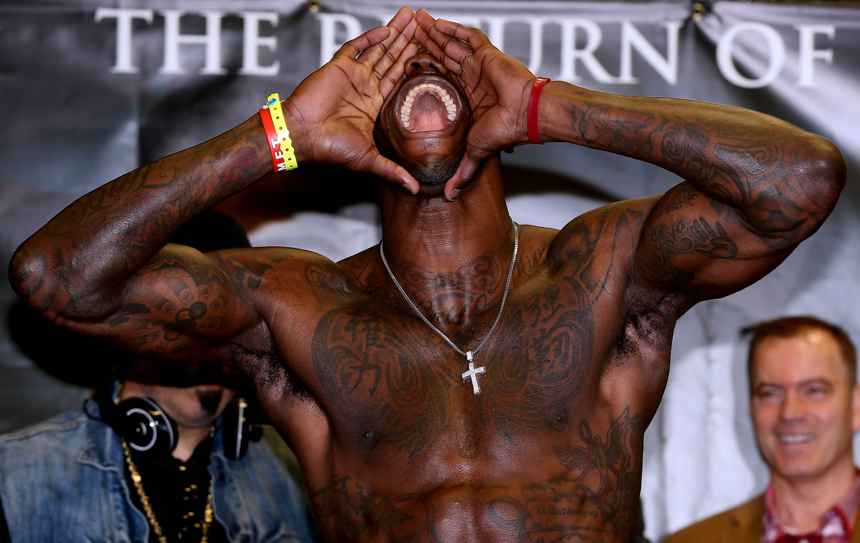 Live: Wilder vs. Chisora weigh ins video results