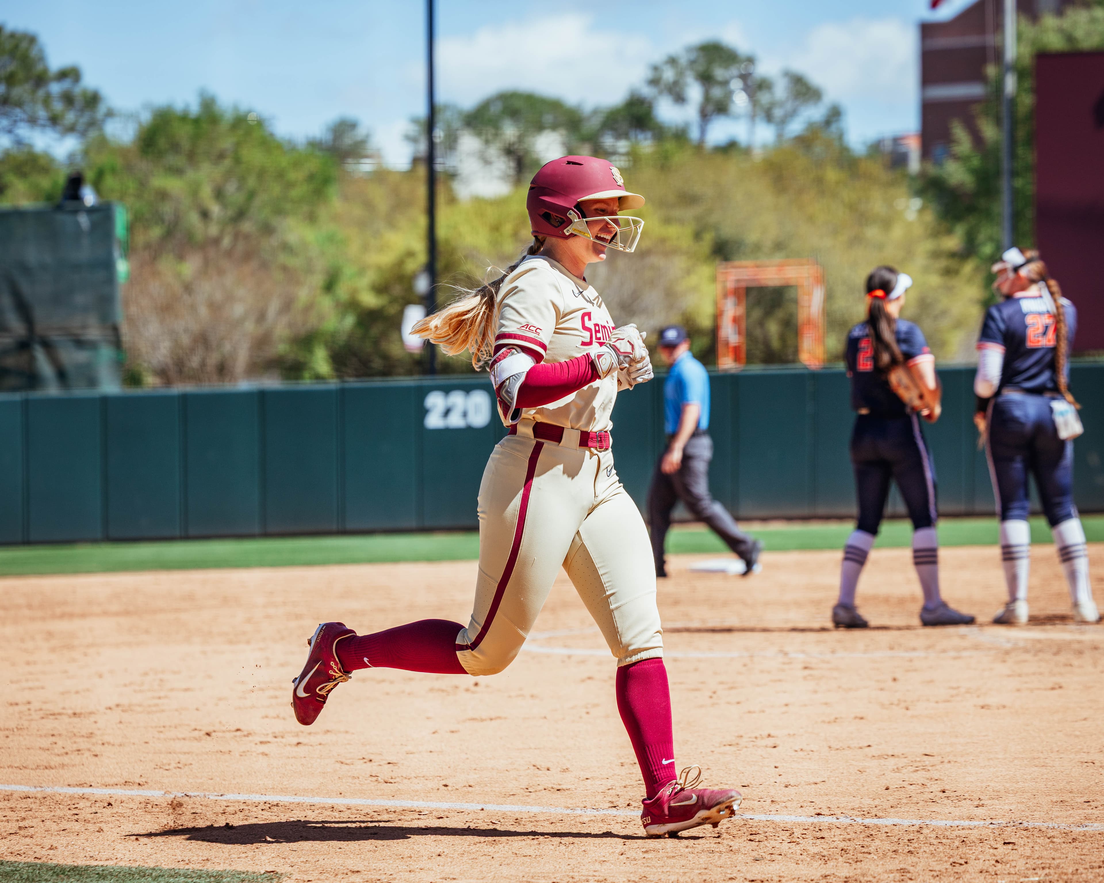 No. 9 Florida State softball suffers sweep against No. 23 Stanford