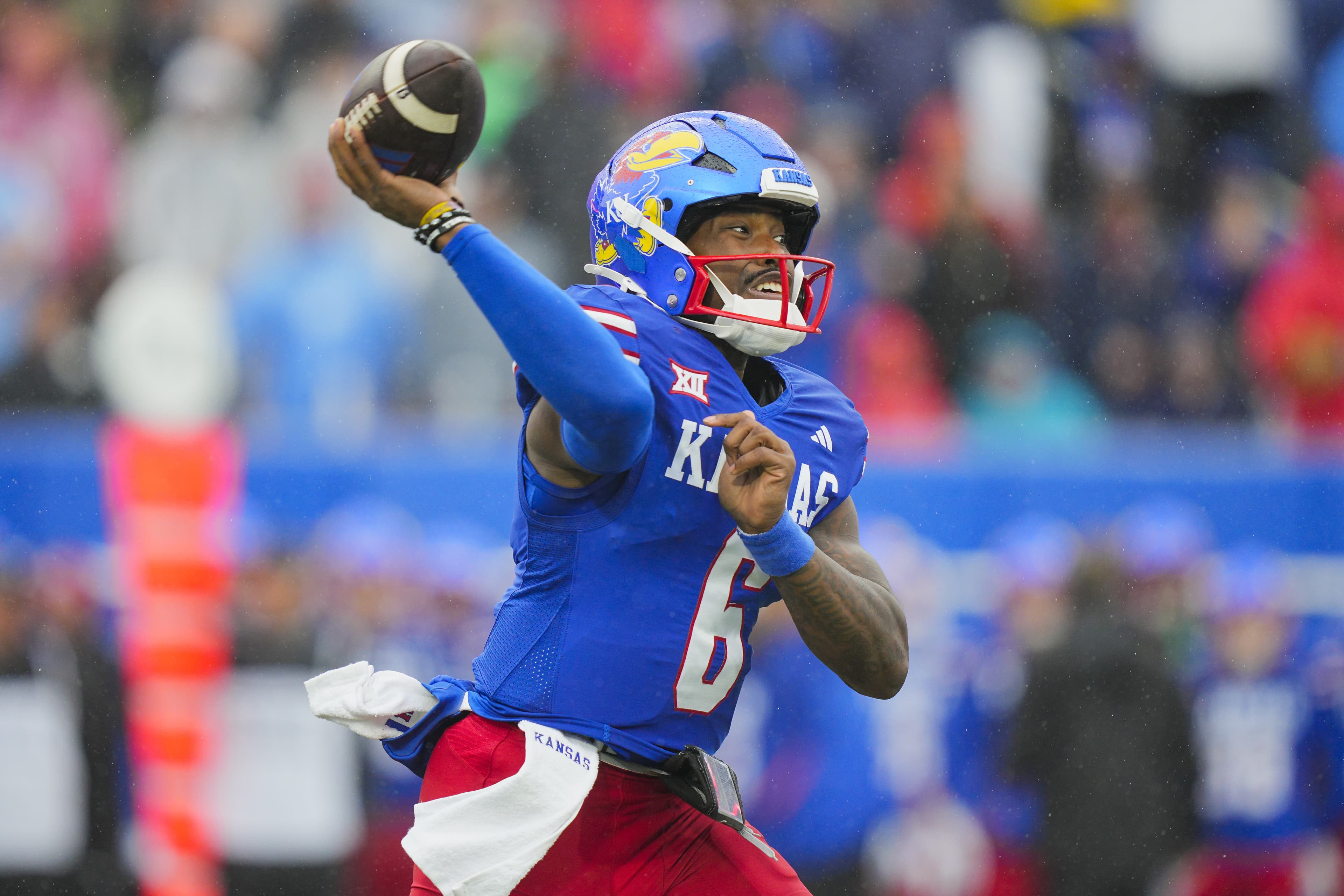 Patriots host potential backup quarterback on pre-draft visit