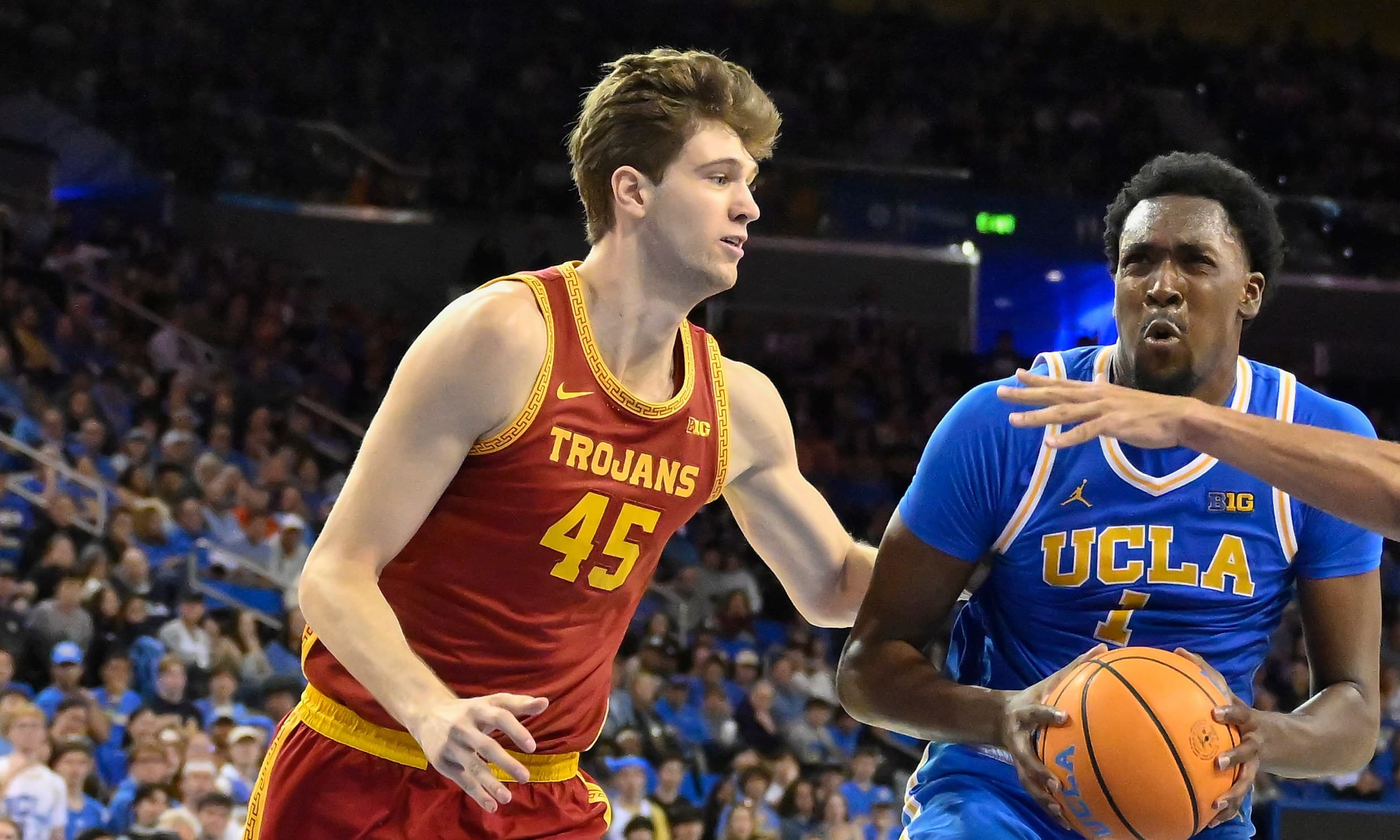 UK Basketball is recruiting Kentucky native and 7-foot-5 transfer center Gabe Dynes