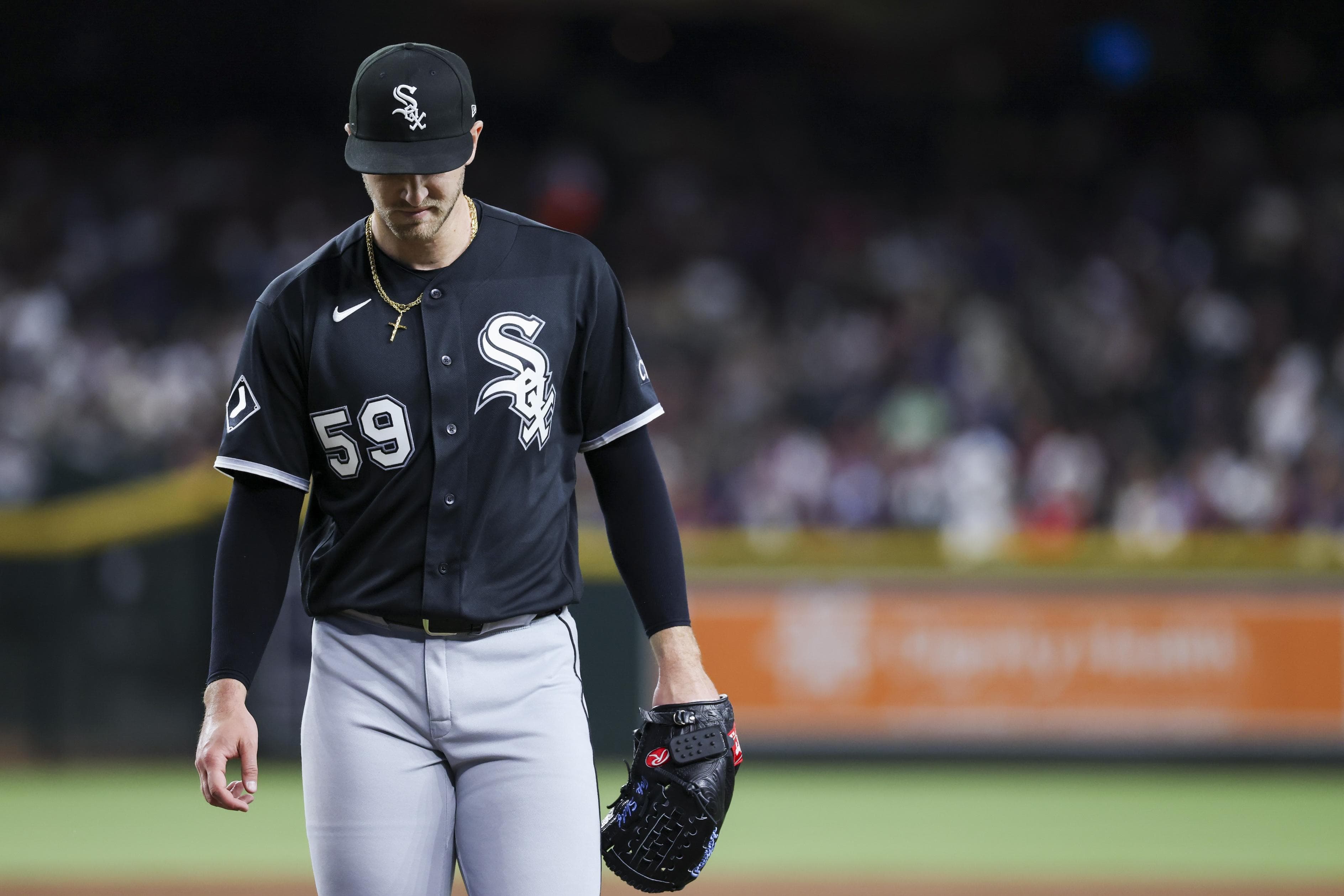 White Sox fall to Mariners in 12-8 slugfest