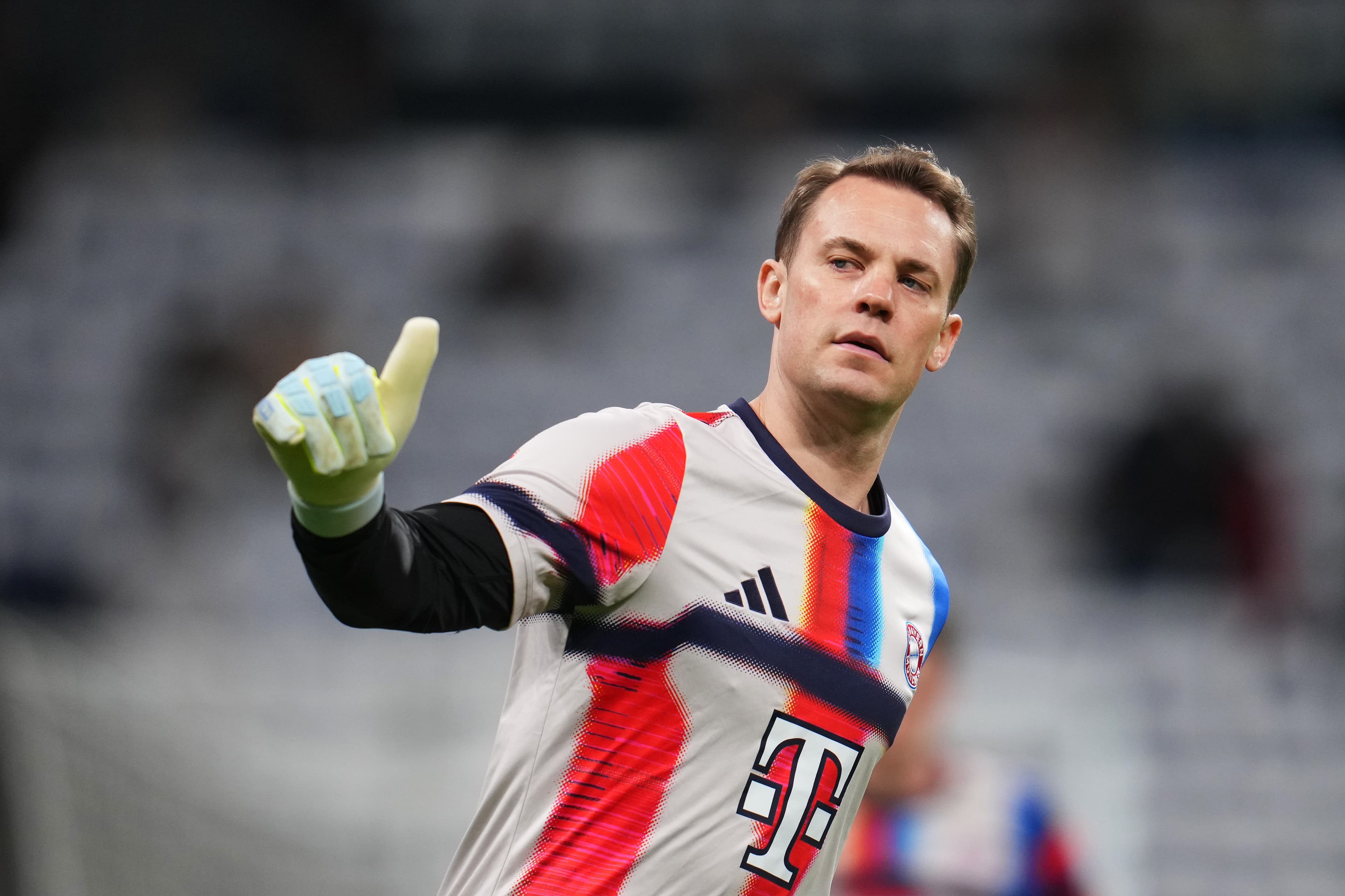 Manuel Neuer’s agent says there’s still no decision on his Bayern Munich future